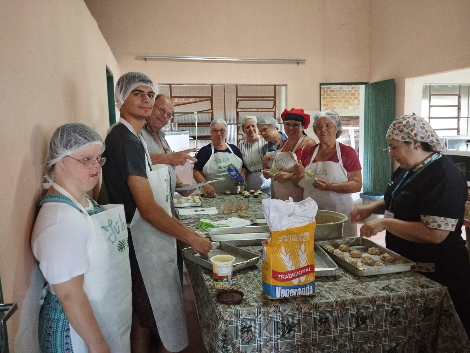 Parceria beneficia moradores da zona rural e, em fevereiro, oferece curso de bolachas e salgados