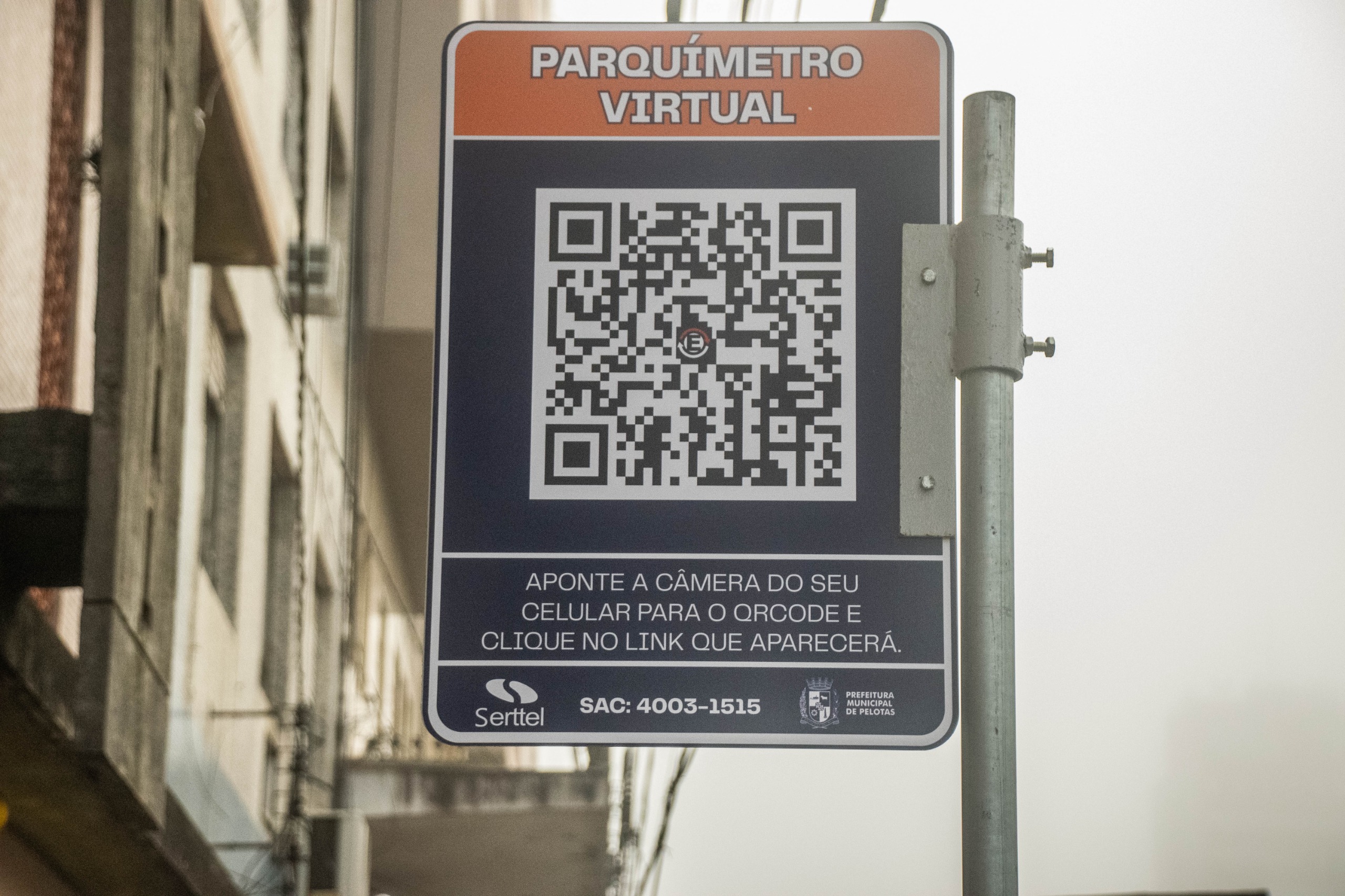 Em determinadas quadras, equipamento foi retirado e pagamento do tempo de estacionamento dá-se de forma eletrônica