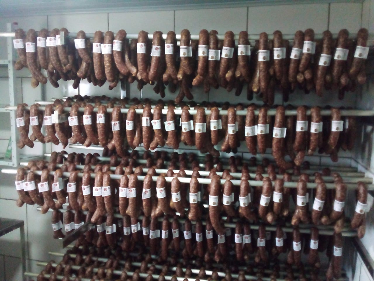Embutidos Neitzke e Cordeiro Klug Premium podem comercializar seus produtos em todo o Estado