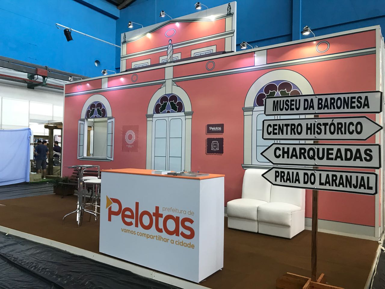 O projeto ZOOando na Escola, eventos sobre turismo e o lançamento de alvarás, estão entre as atividades