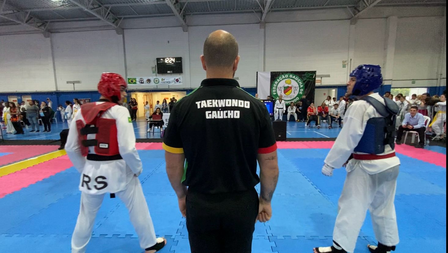 Evento considerado o maior do Estado foi realizado em Pelotas, durante o final de semana, e reuniu 405 atletas de 28 equipes