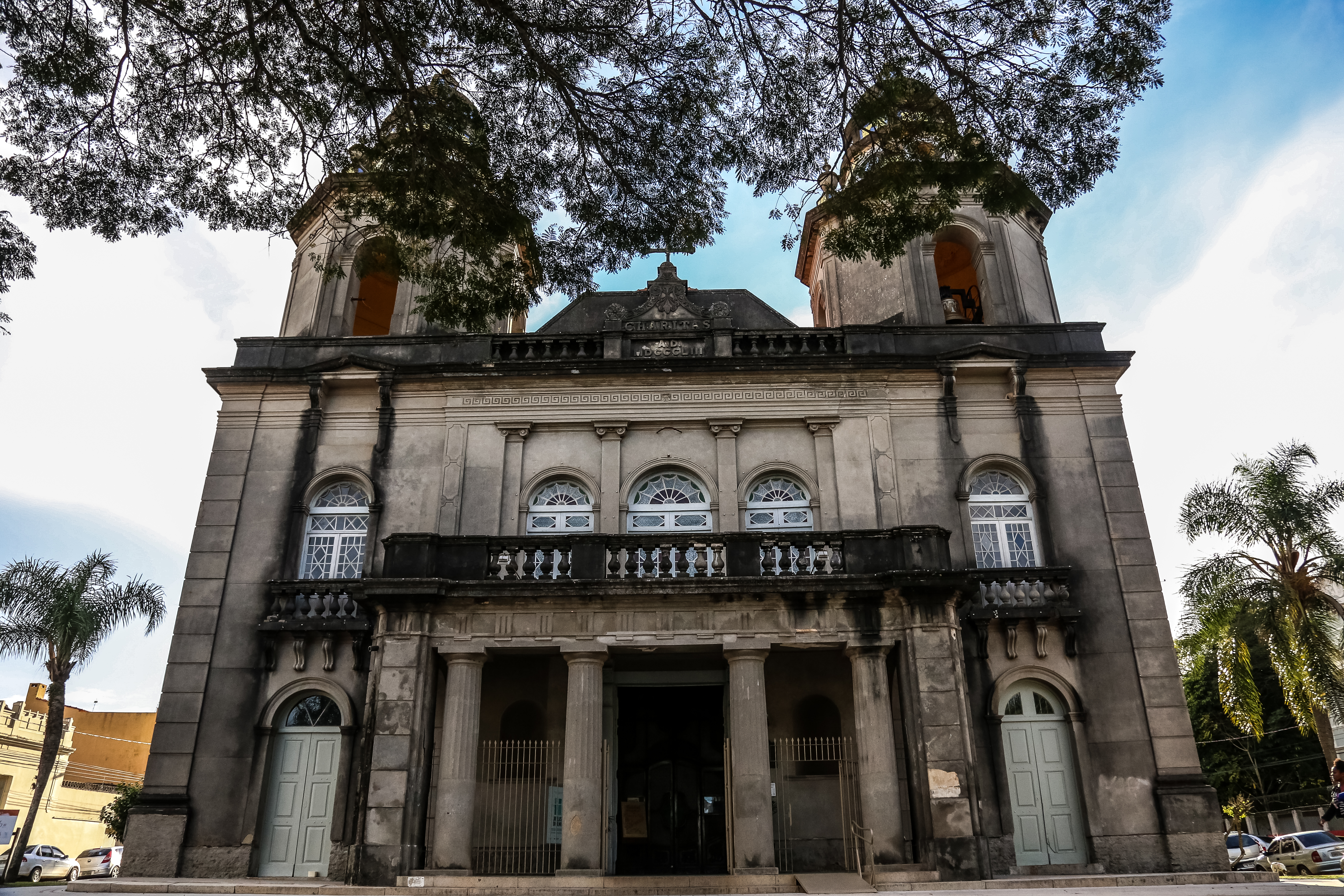 Assistência, saúde, transporte público, segurança e saneamento estão garantidos pelo Município