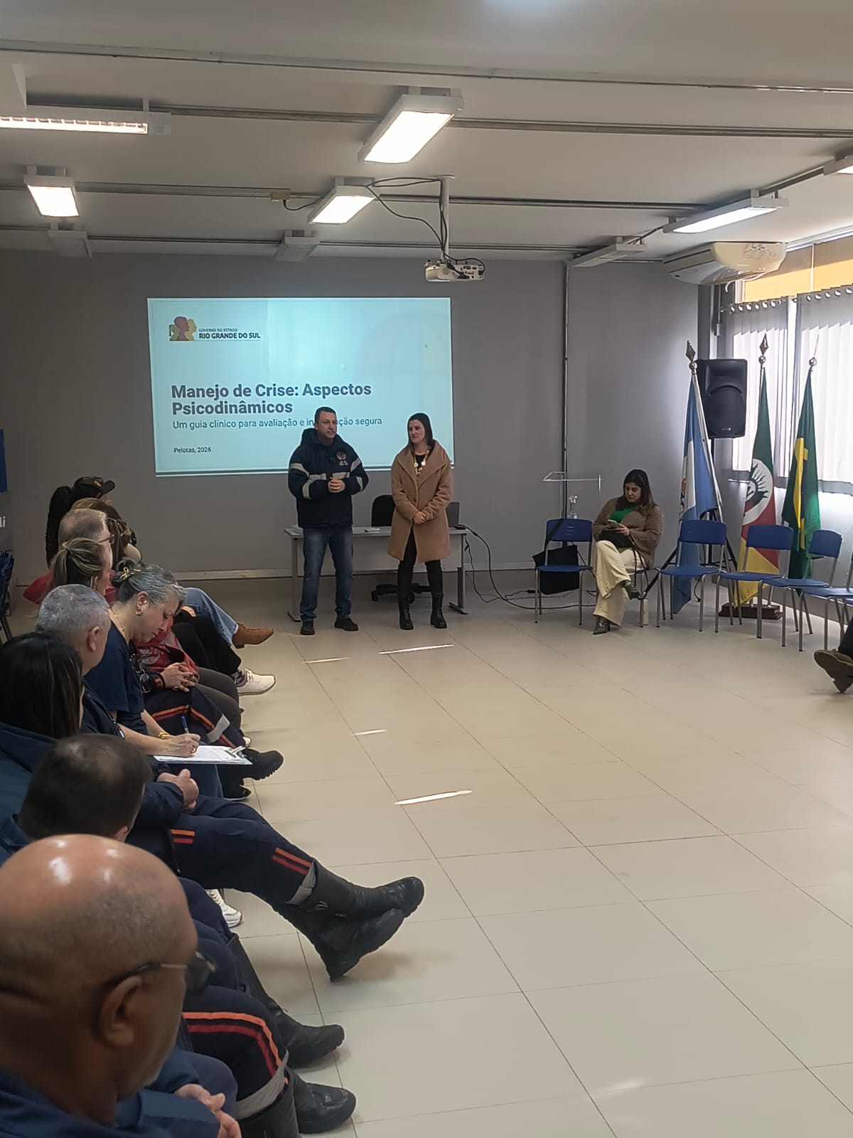 A ação visa a padronização do socorro, aperfeiçoando técnicas para melhor atendimento dos pacientes, bem como a proteção da equipe de atendimento