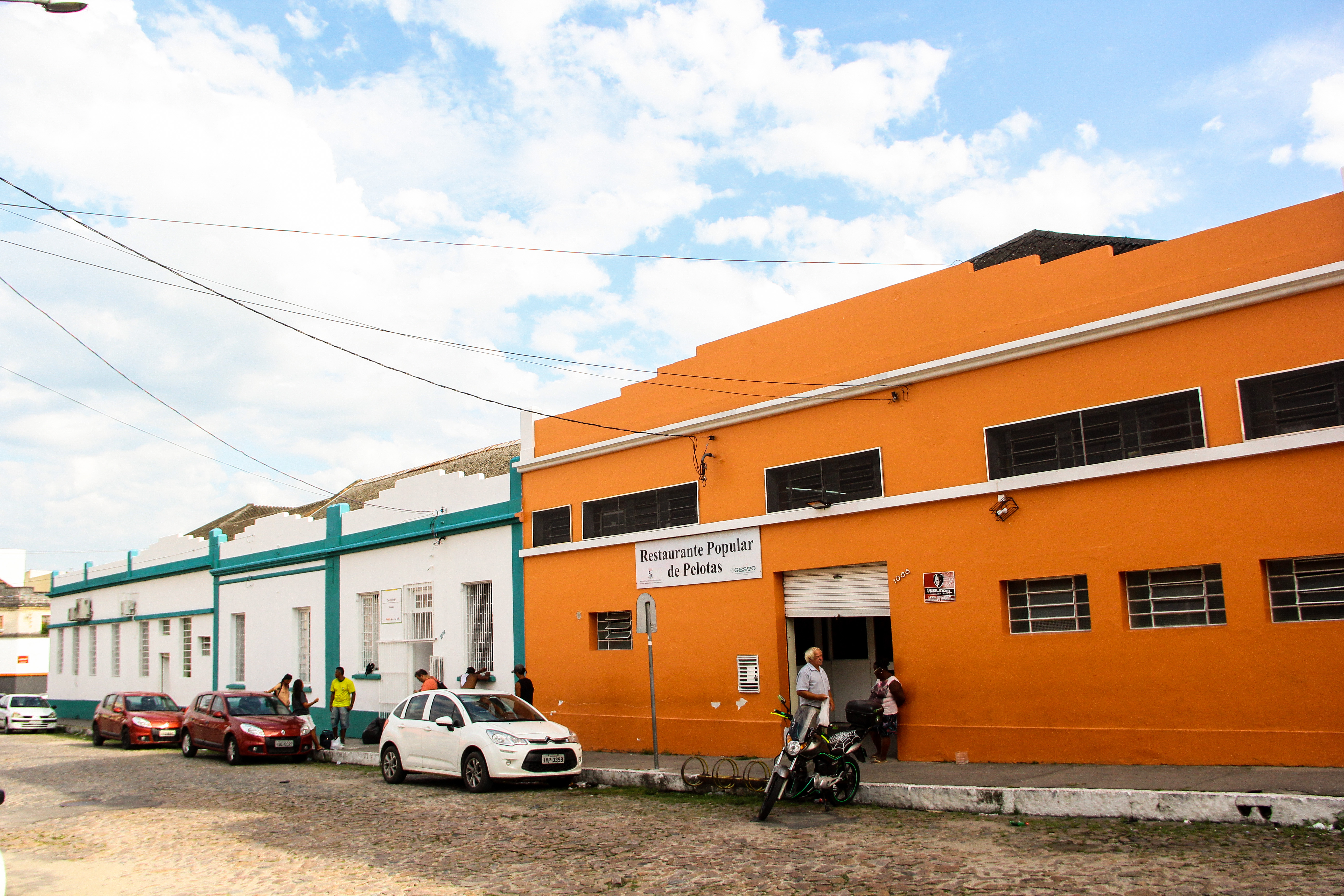 Casa de Passagem, Centro Pop e Restaurante Popular acolhem os beneficiários em endereços vizinhos, com atendimento humanizado e o objetivo de reconstruir trajetórias de vida