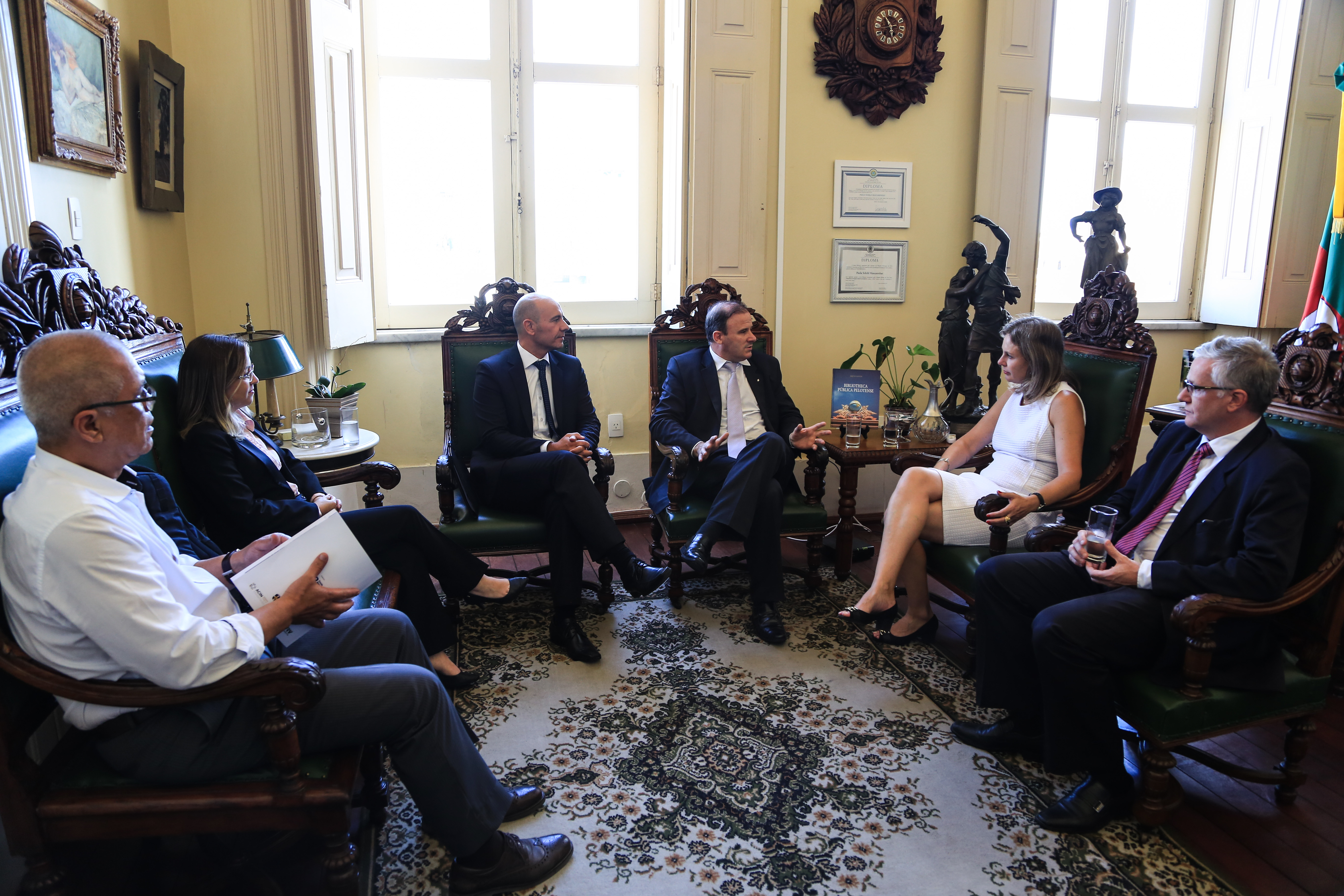 Gerência regional ofereceu linhas de crédito ao Executivo