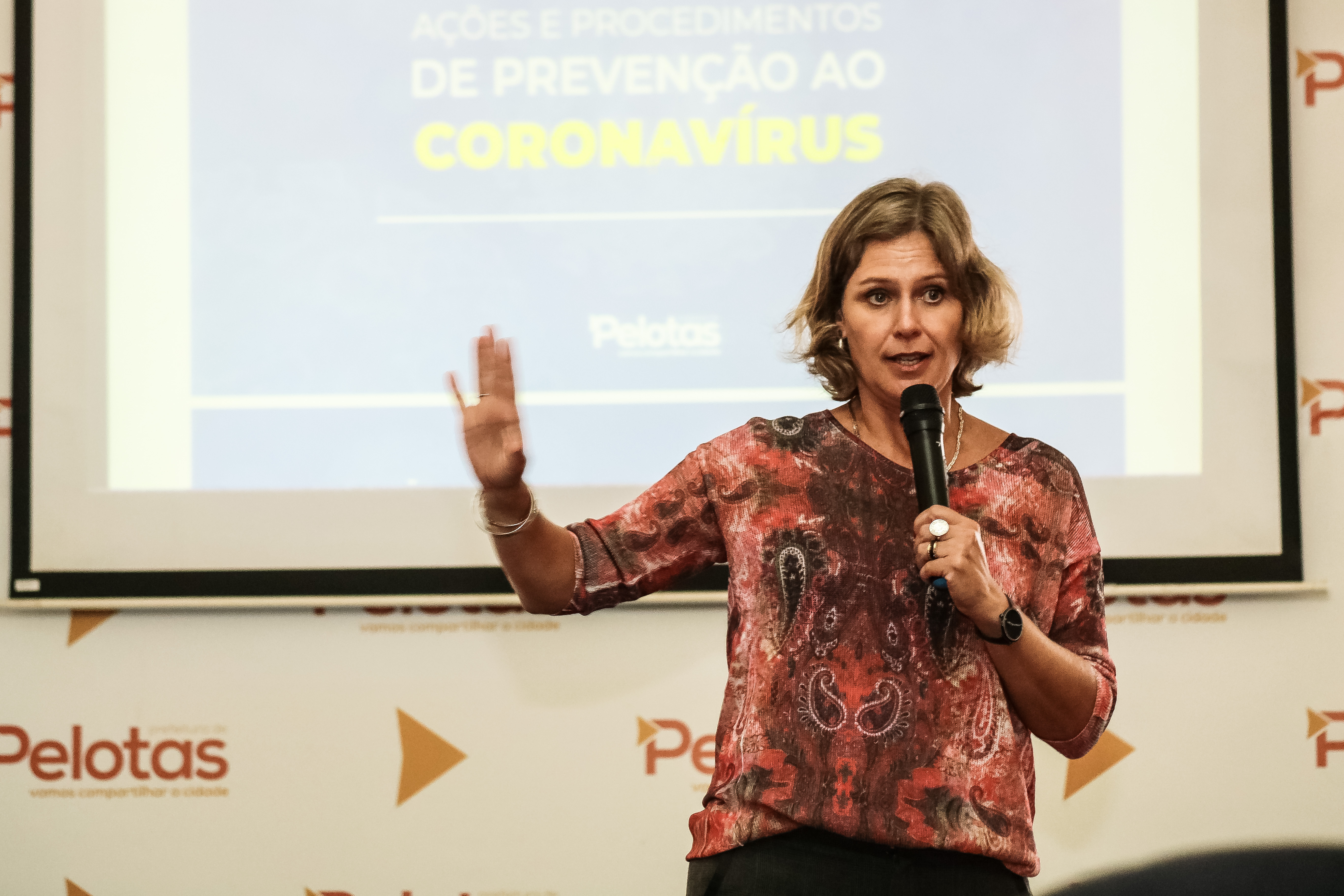 Mesmo sem casos confirmados até a tarde desta quarta-feira (18), Comitê de Crise deliberou outras providências para reduzir o impacto do vírus em Pelotas. Decreto oficializará as mudanças nesta quinta