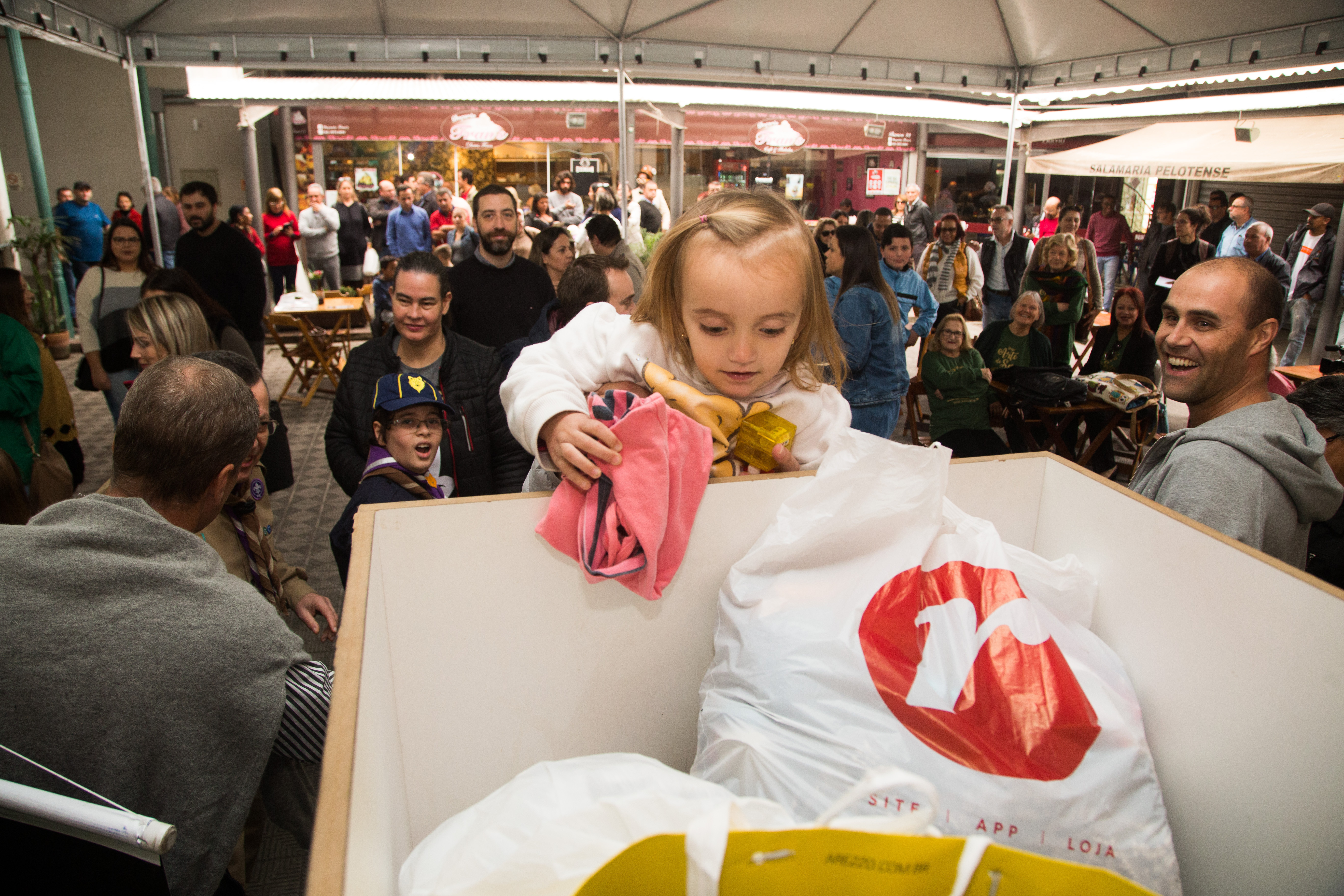 Doações podem ser entregues na Secretaria de Administração e Recursos Humanos