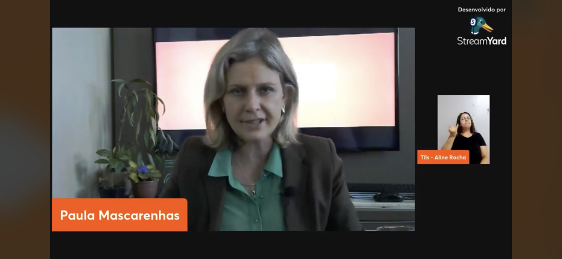Durante live pelas redes sociais, a prefeita Paula Mascarenhas reforçou a necessidade de completar o esquema de imunização com a segunda e terceira doses