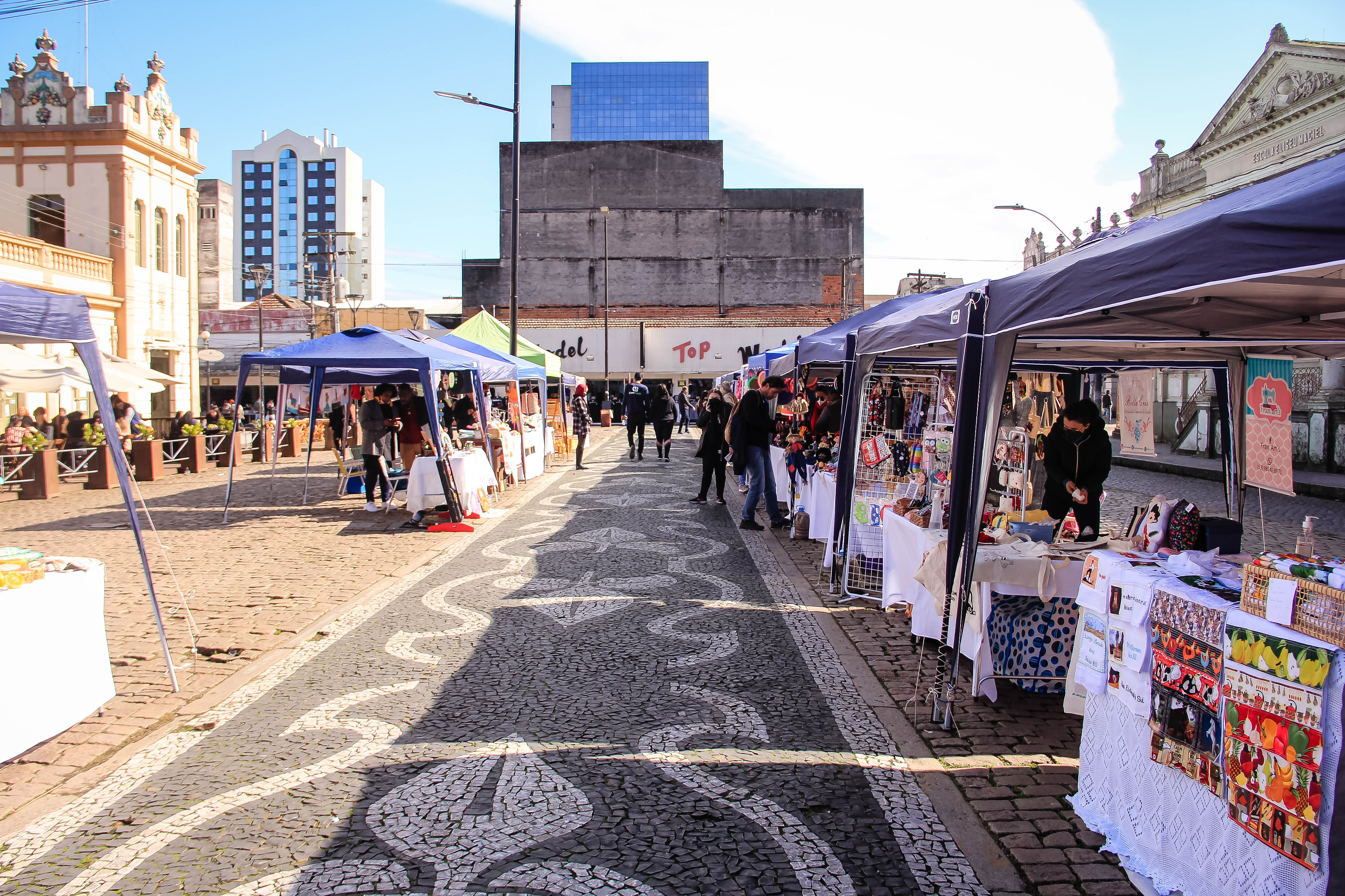 No sábado terá samba no Mercado e domingo, feiras de artesanato e de plantas suculentas no Parque da Baronesa, entre outros eventos