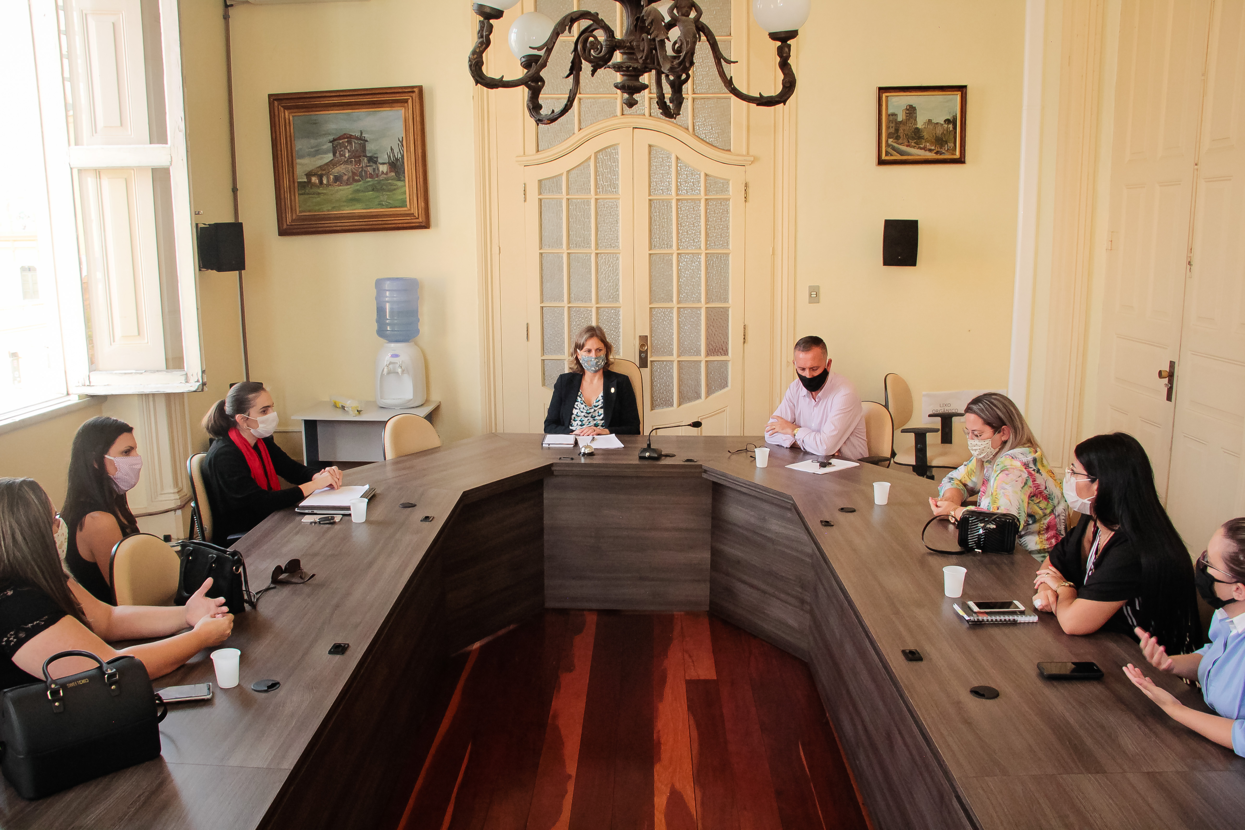 Demandas das instituições de educação infantil serão discutidas no Comitê de Crise da pandemia, conforme encaminhamento da prefeita