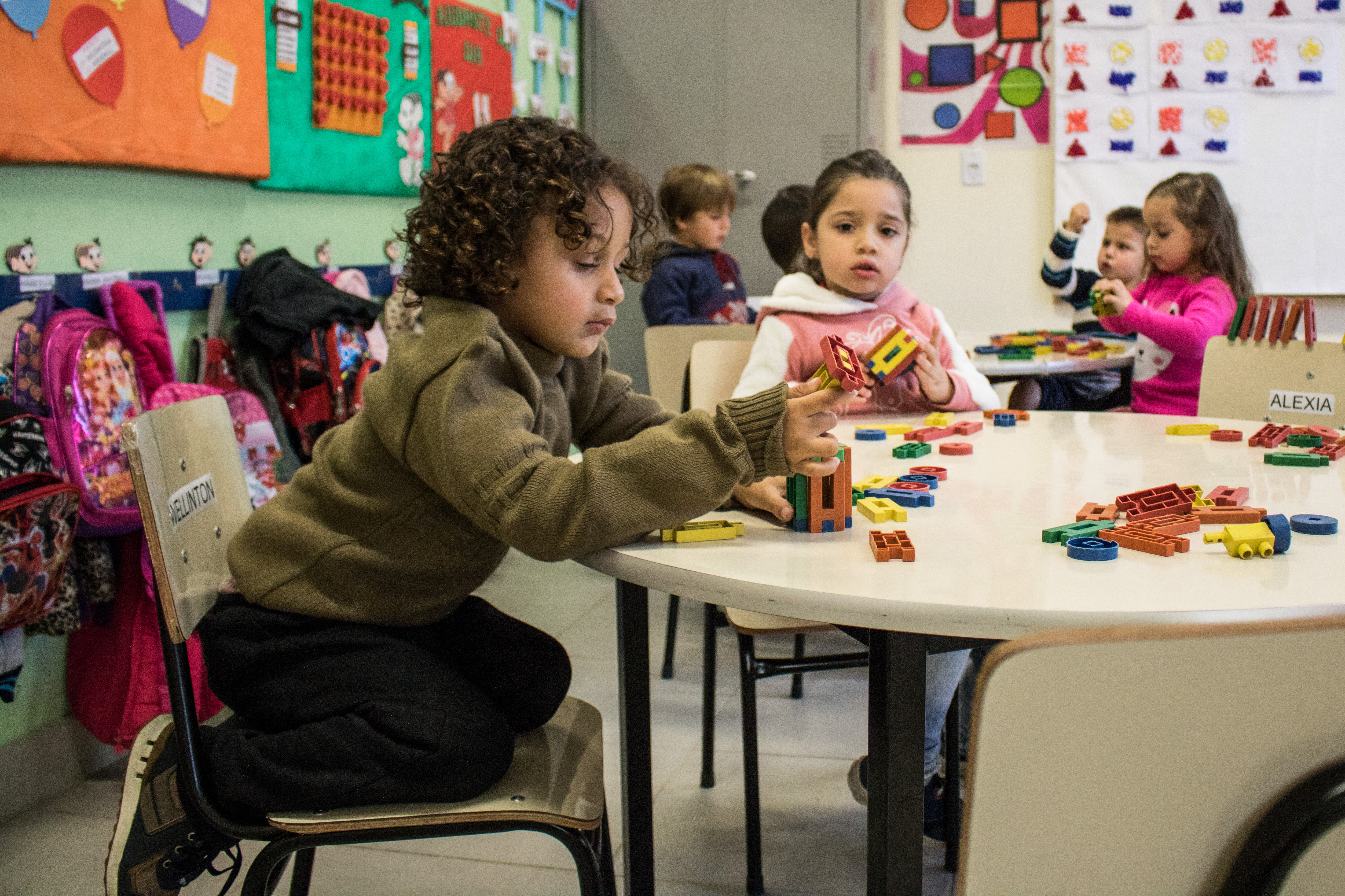 Pais e responsáveis devem efetuar a matrícula diretamente nas Escolas de Educação Infantil do Município