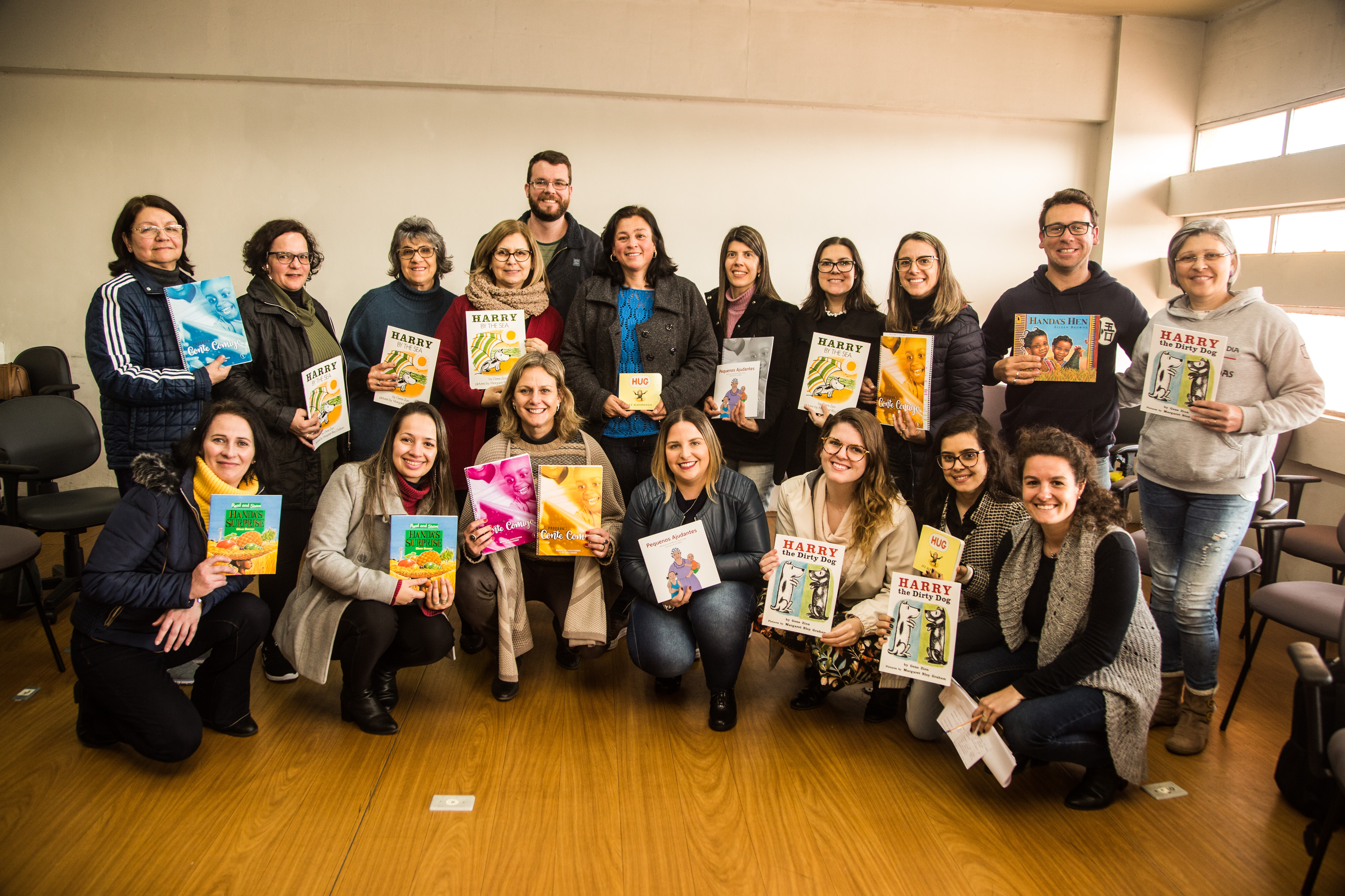 Iniciativa aposta no compartilhamento de livros para fortalecer vínculos familiares, preparar crianças para a vida escolar e, consequentemente, impactar na redução da criminalidade de Pelotas
