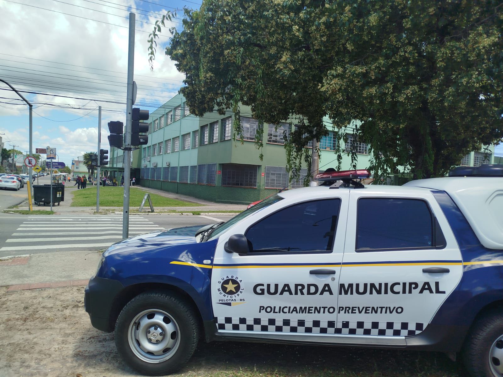 Atuação da Guarda Municipal, neste fim de semana, reforçou segurança em vias e prédios públicos