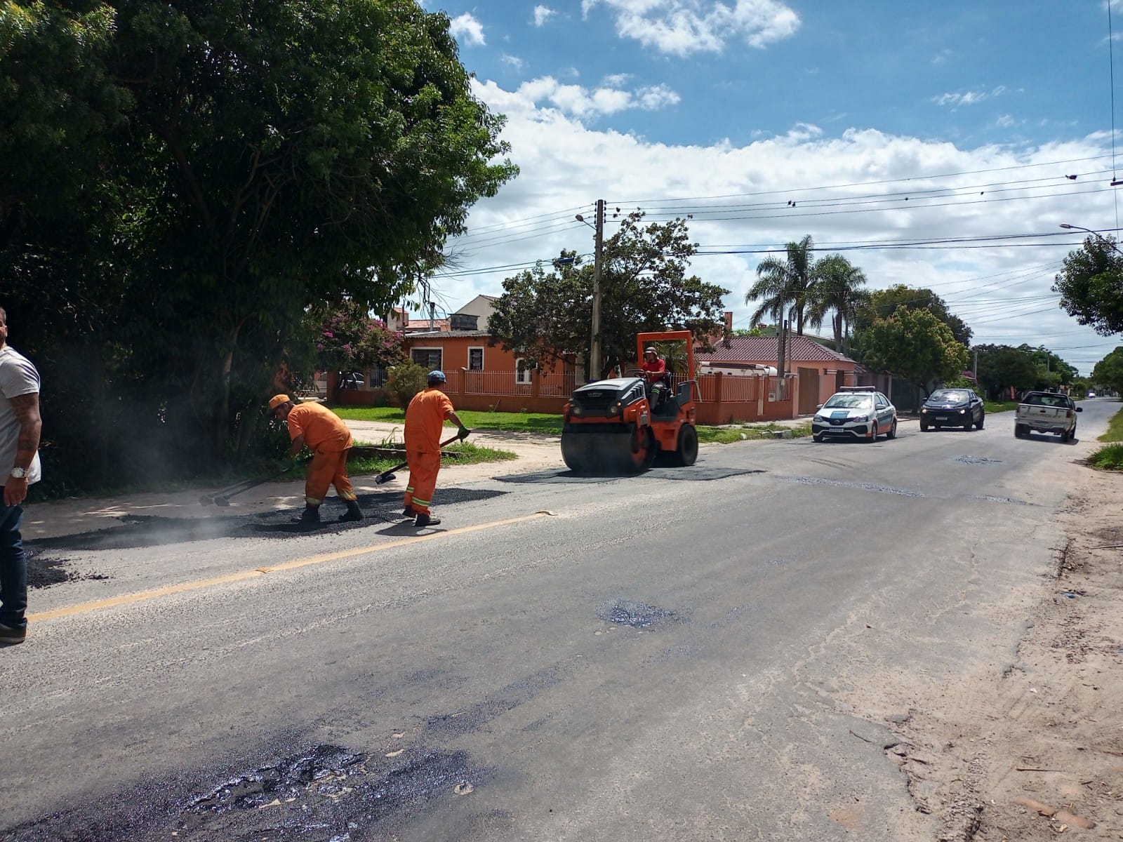 As melhorias executadas pela Secretaria de Obras e Pavimentação ocorreram no Fragata, Três Vendas, Laranjal e Centro