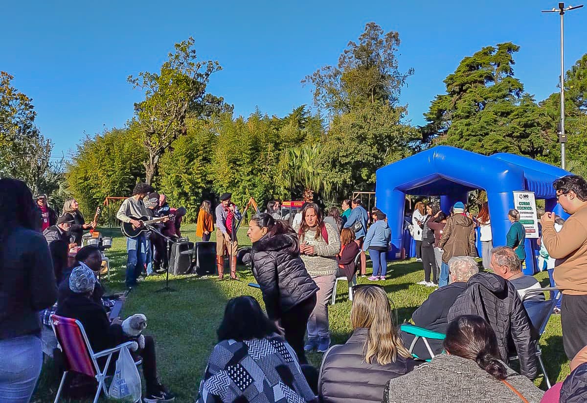 Previsão de ciclone extratropical leva organizadores a adiarem as competições