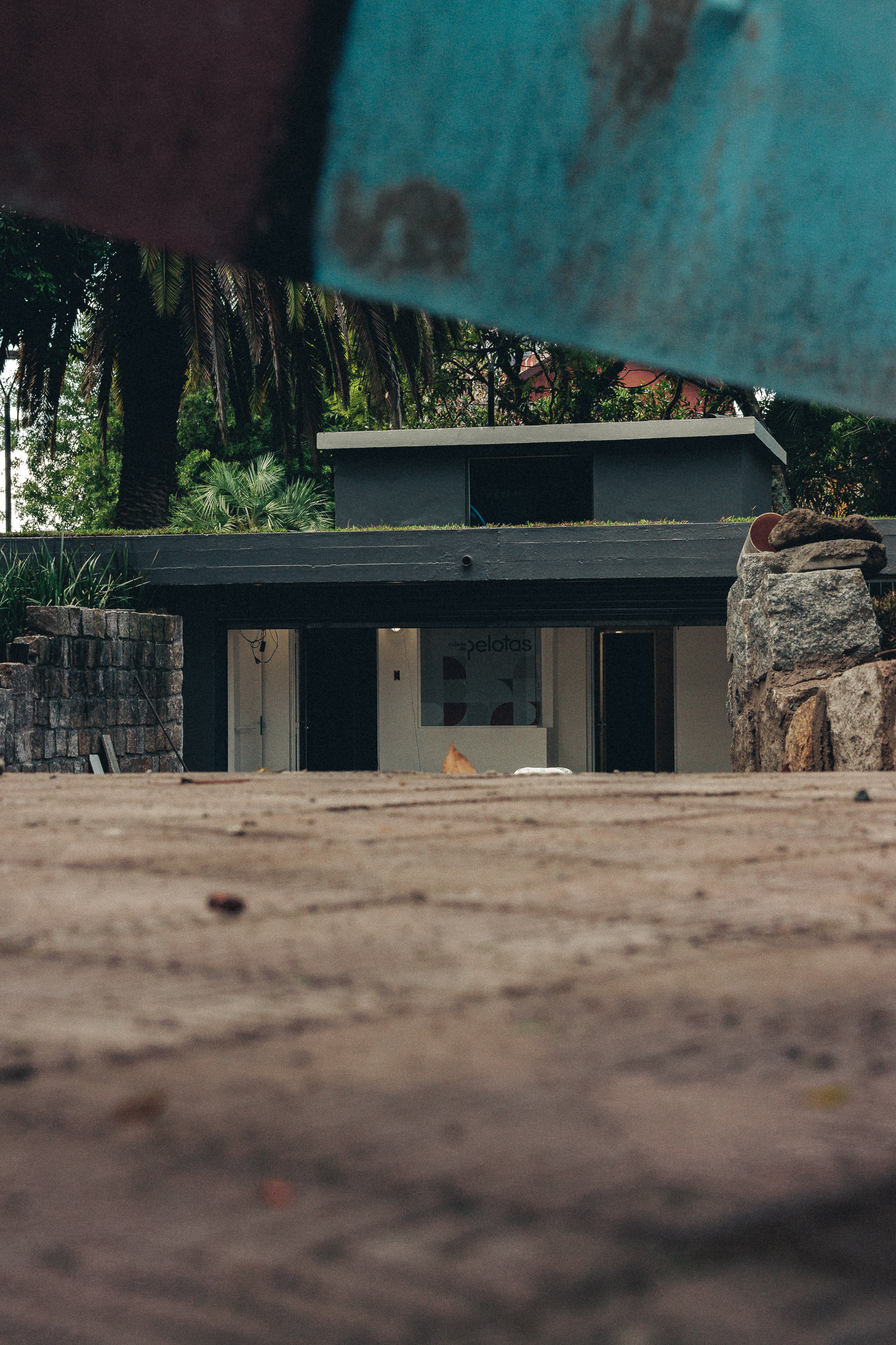 Unidade totalmente reformada se insere no paisagismo do espaço e contará com nove câmeras de monitoramento para garantir segurança aos usuários