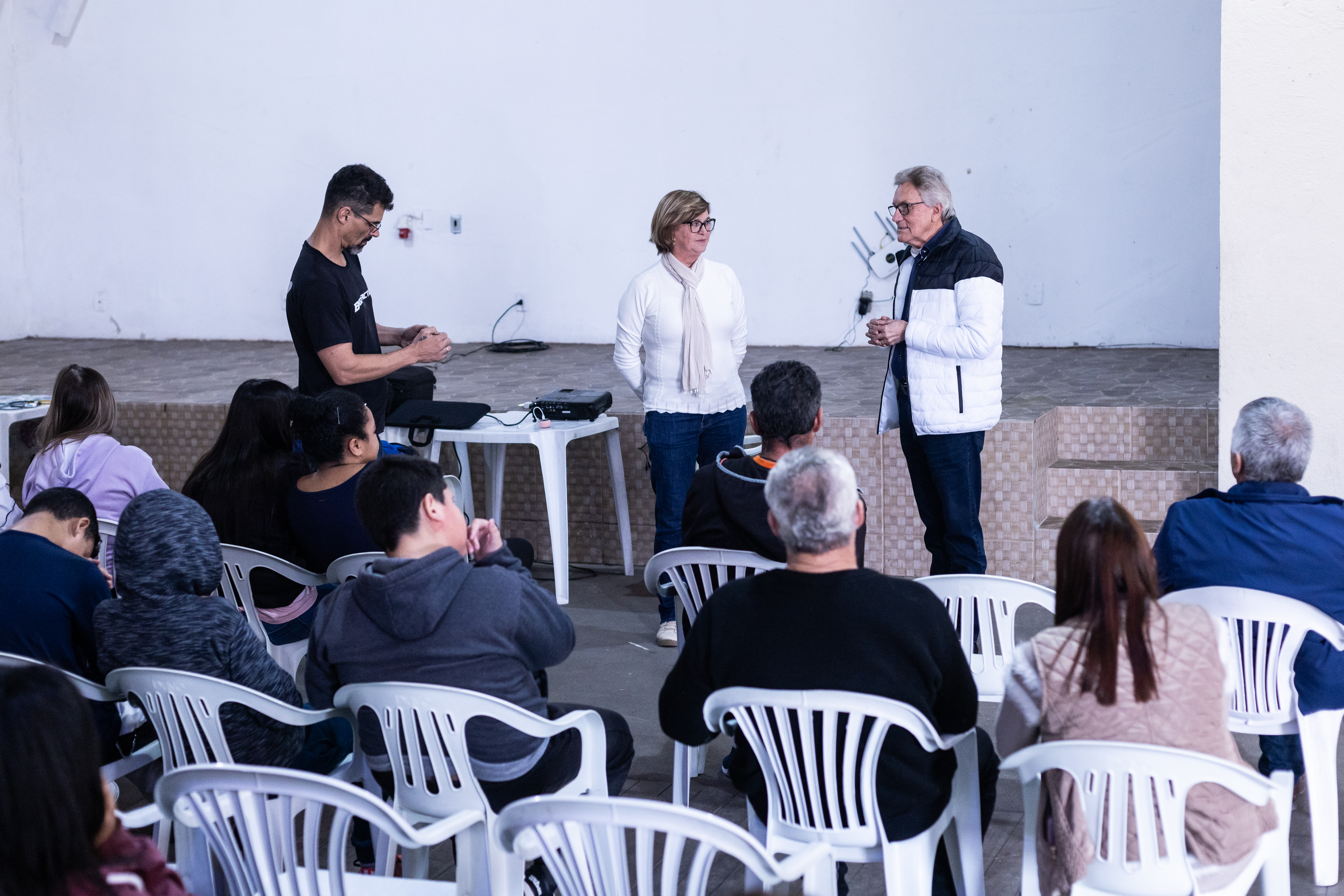 Iniciativa integra o Bairro Empreendedor e contou com a exibição de filme produzido durante o desfile de moda sustentável