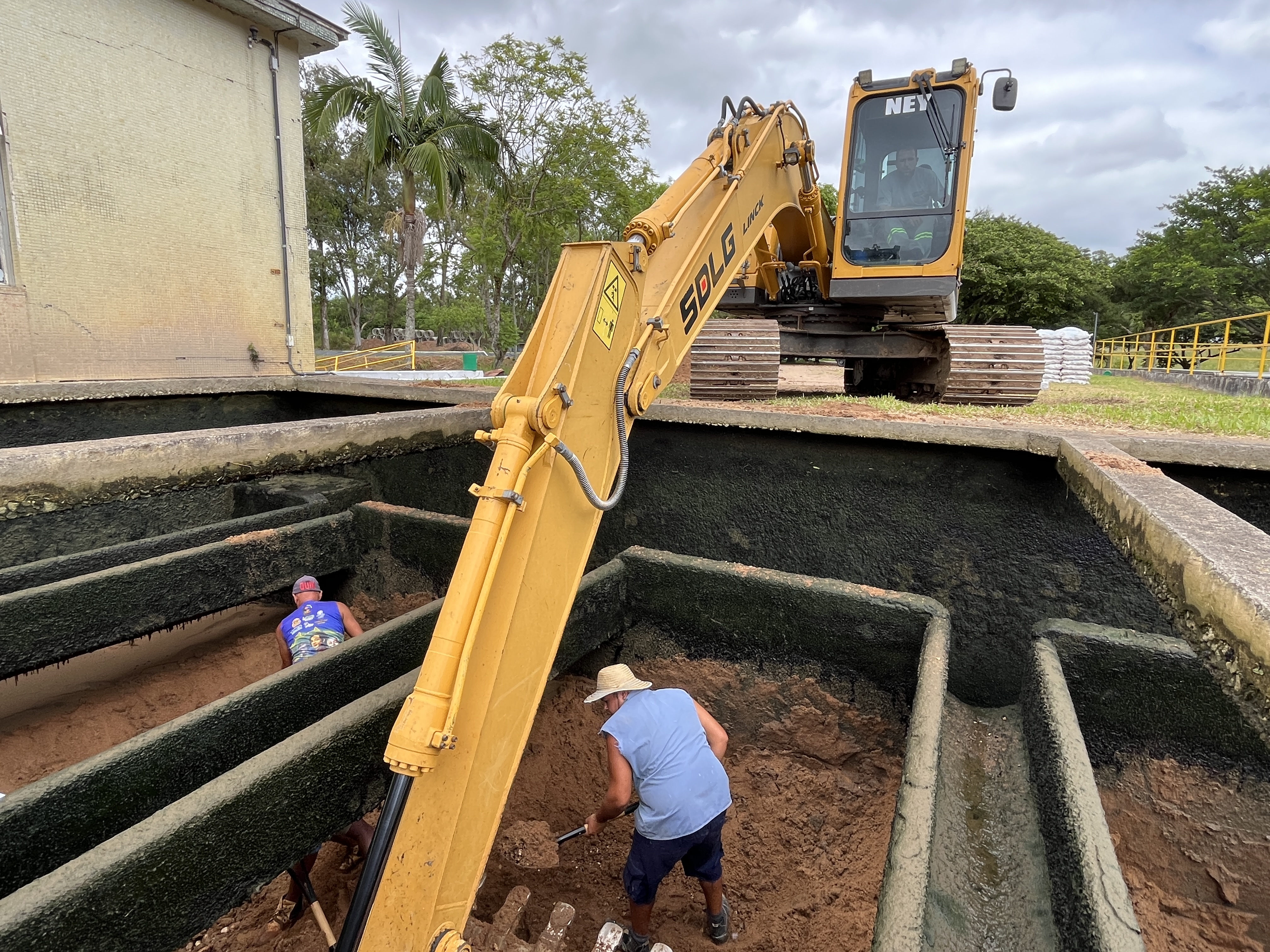 Operação é fundamental para garantir eficiência nos processos de tratamento e distribuição de água