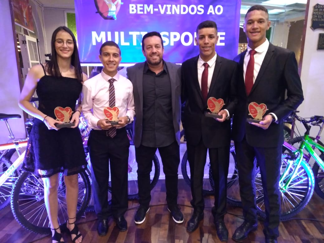 Iniciativas do Município nas modalidades de remo, taekwondo e atletismo revelam talentos para o Brasil