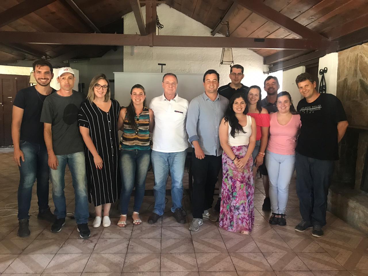 Veterinários e técnicos do SIM se aprofundam nas exigências de Boas Práticas de Fabricação