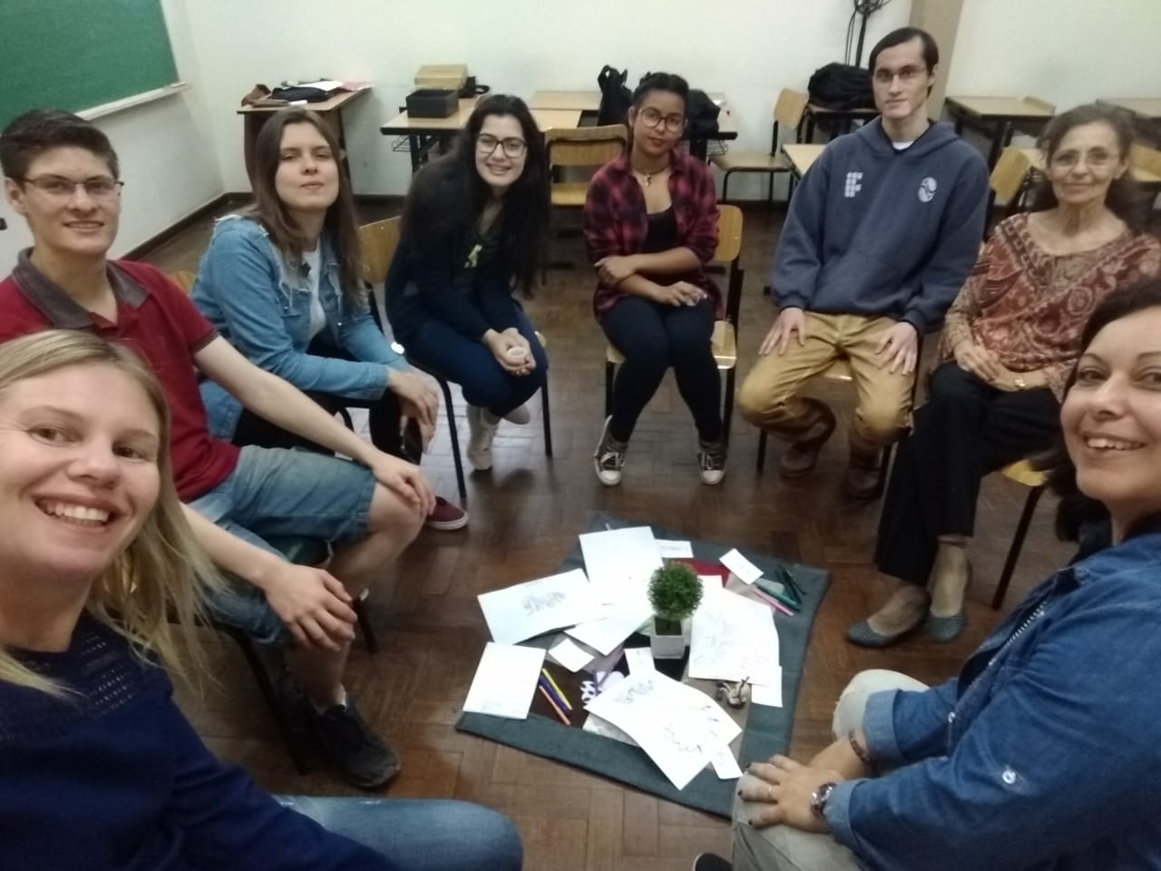 Doze estudantes participam dos círculos com continuidade na quarta-feira