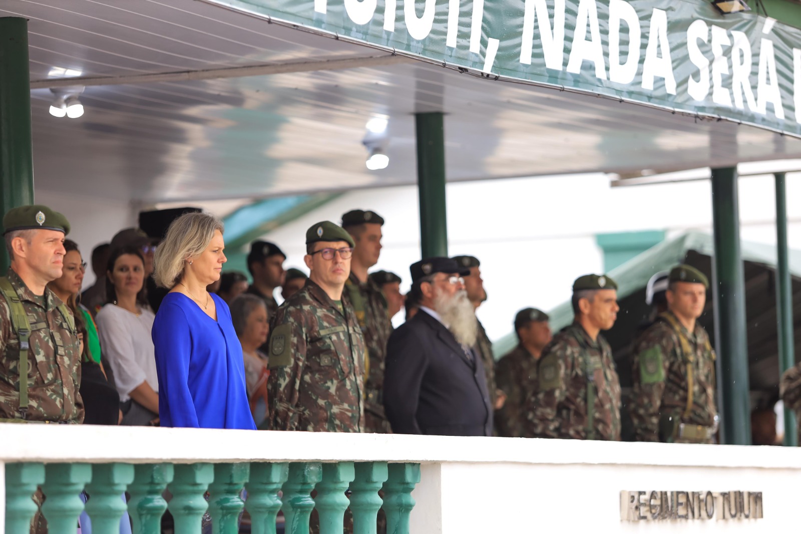 Evento marca a passagem de comando e homenagens no Regimento Tuiuti