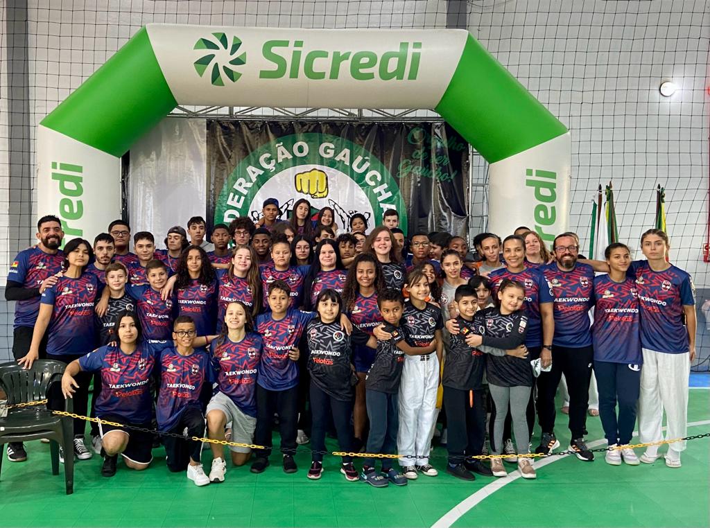Projeto mantido pela Prefeitura classificou 52 atletas para o Campeonato Brasileiro de Taekwondo, que será realizado em Tocantins