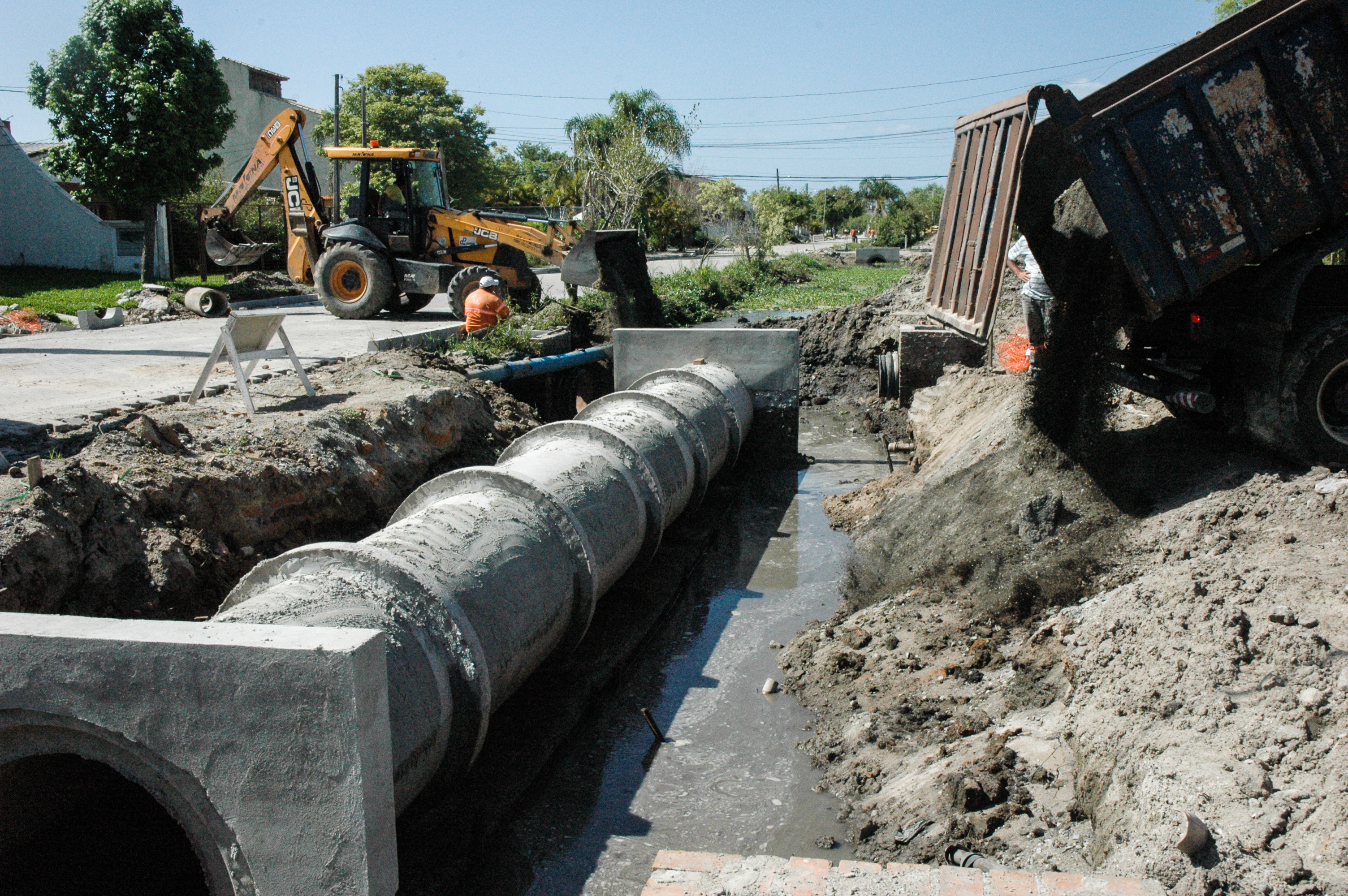 Obras ocorrem entre a rua Porto Alegre e a avenida Rio Grande do Sul
