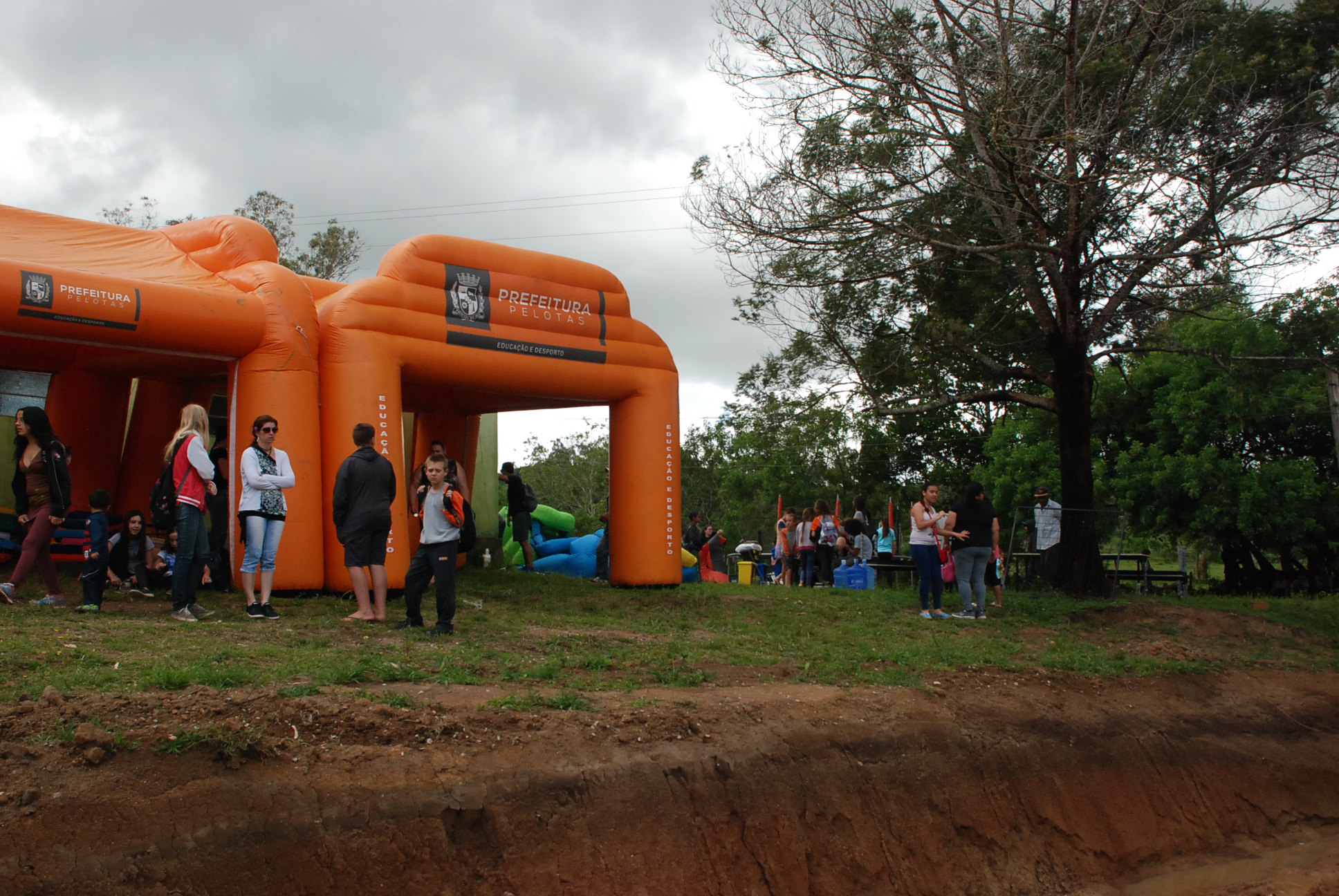 Prefeitura leva seus programas à comunidade do Alto do Caixão, no 7º distrito