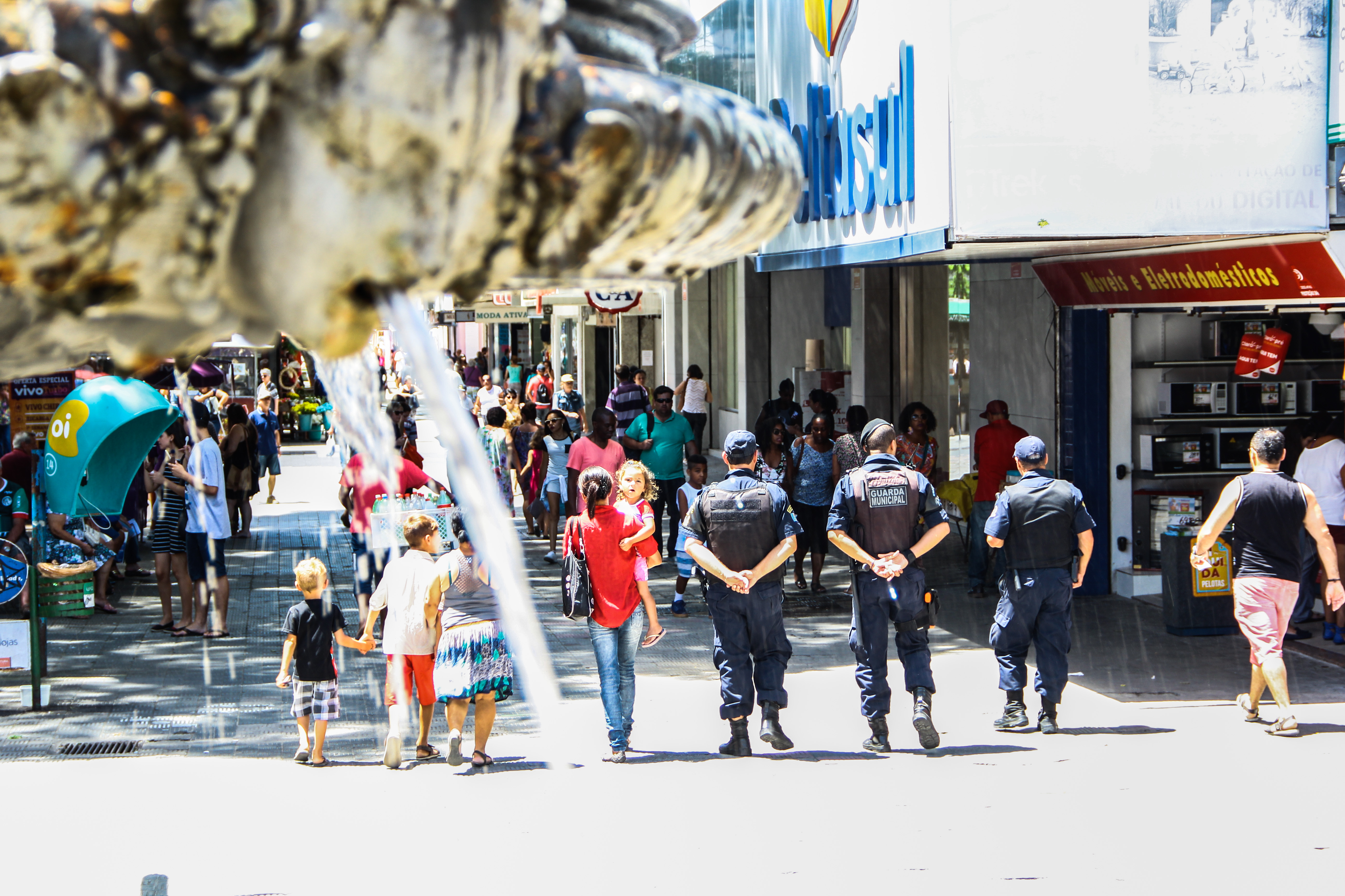 No último domingo (17) foram recolhidas 56 toneladas de lixo na área central