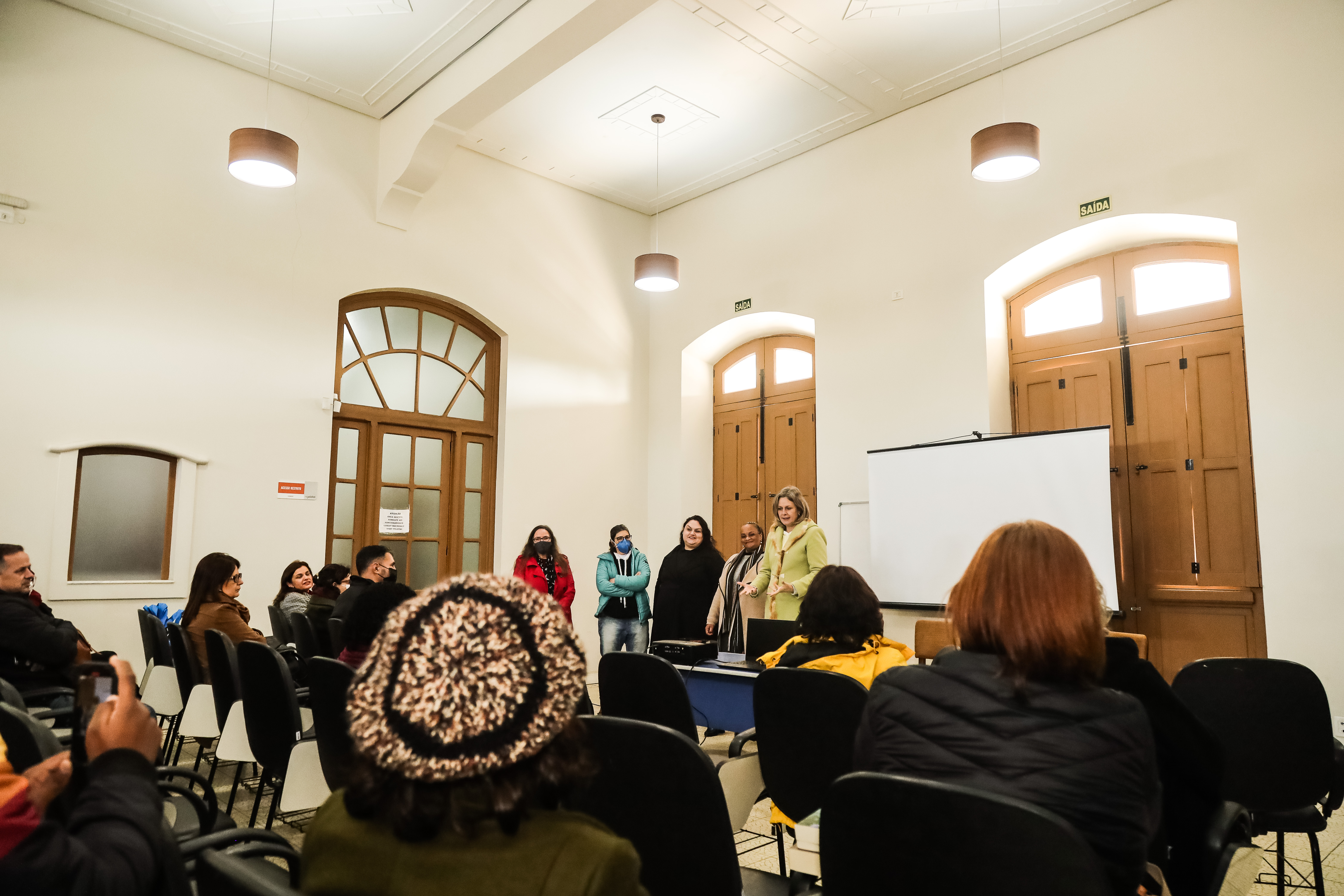 Na atividade na Estação Férrea, houve debate sobre os avanços históricos da linguagem e a contribuição para a cultura do município