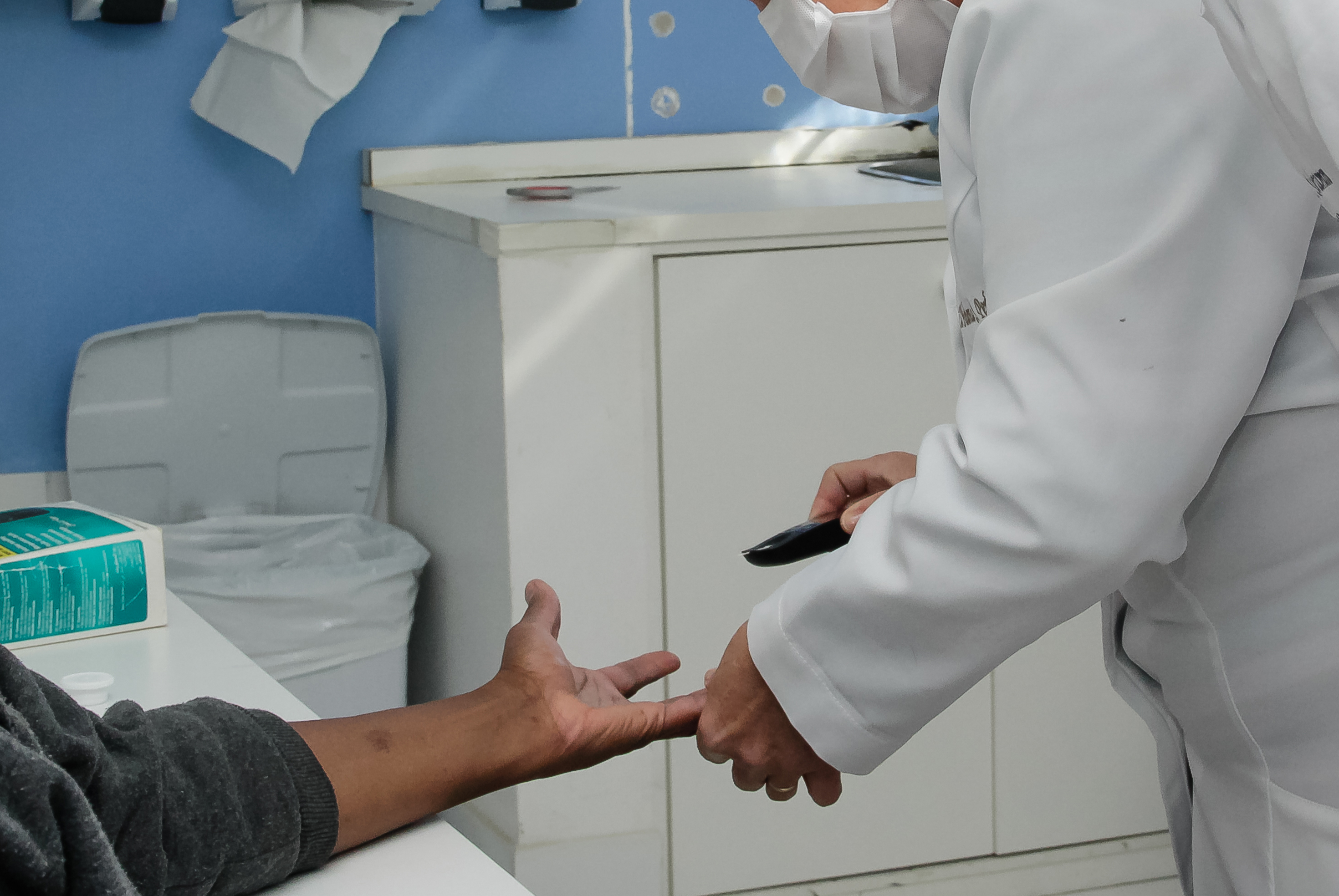 Pessoas com sintomas de síndromes gripais há mais de 10 dias podem realizar teste rápido nas Unidades Básicas de Saúde