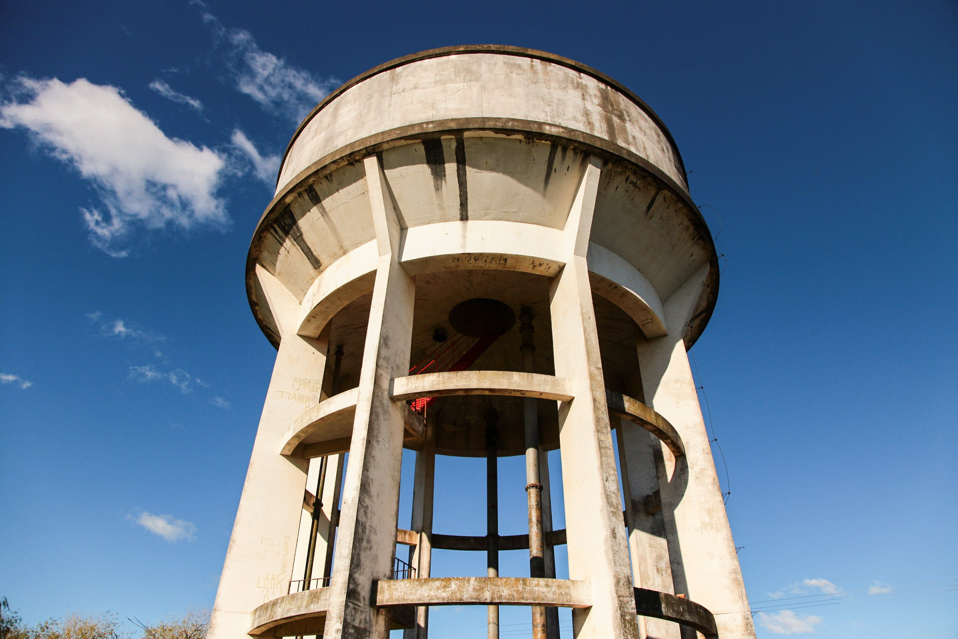 Durante o serviço, previsto para iniciar às 8h, haverá desabastecimento no bairro