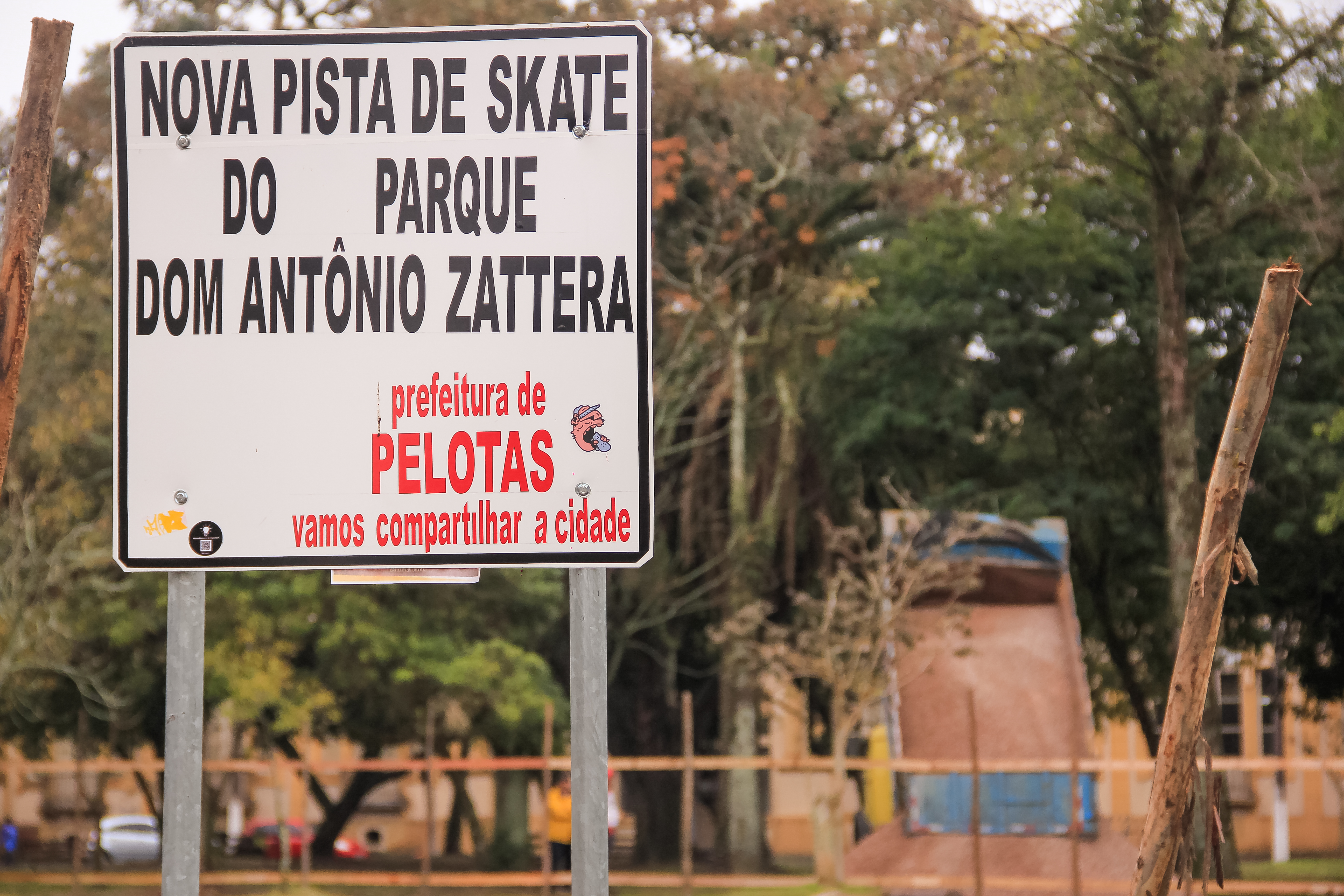 Local da nova pista foi cercado nesta quarta-feira (4). A requalificação será executada com recursos de emenda parlamentar do deputado federal Daniel Trzeciak (PSDB)