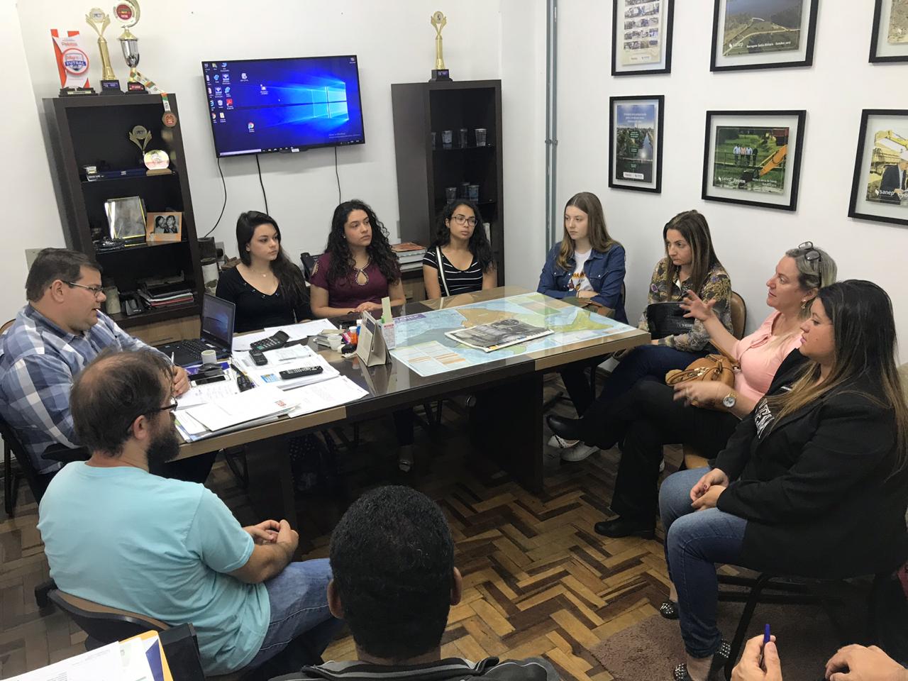 Alunos do curso de Engenharia Ambiental irão participar do projeto Adote uma Escola