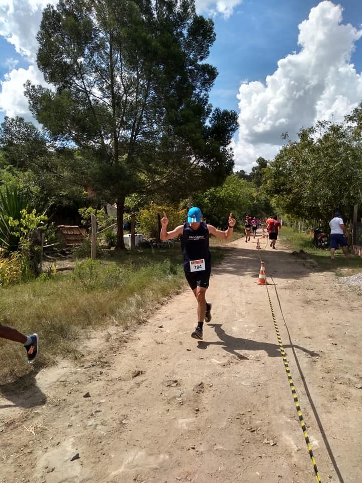 578 atletas de diversas faixas etárias correram na pista natural das estradas do Monte Bonito