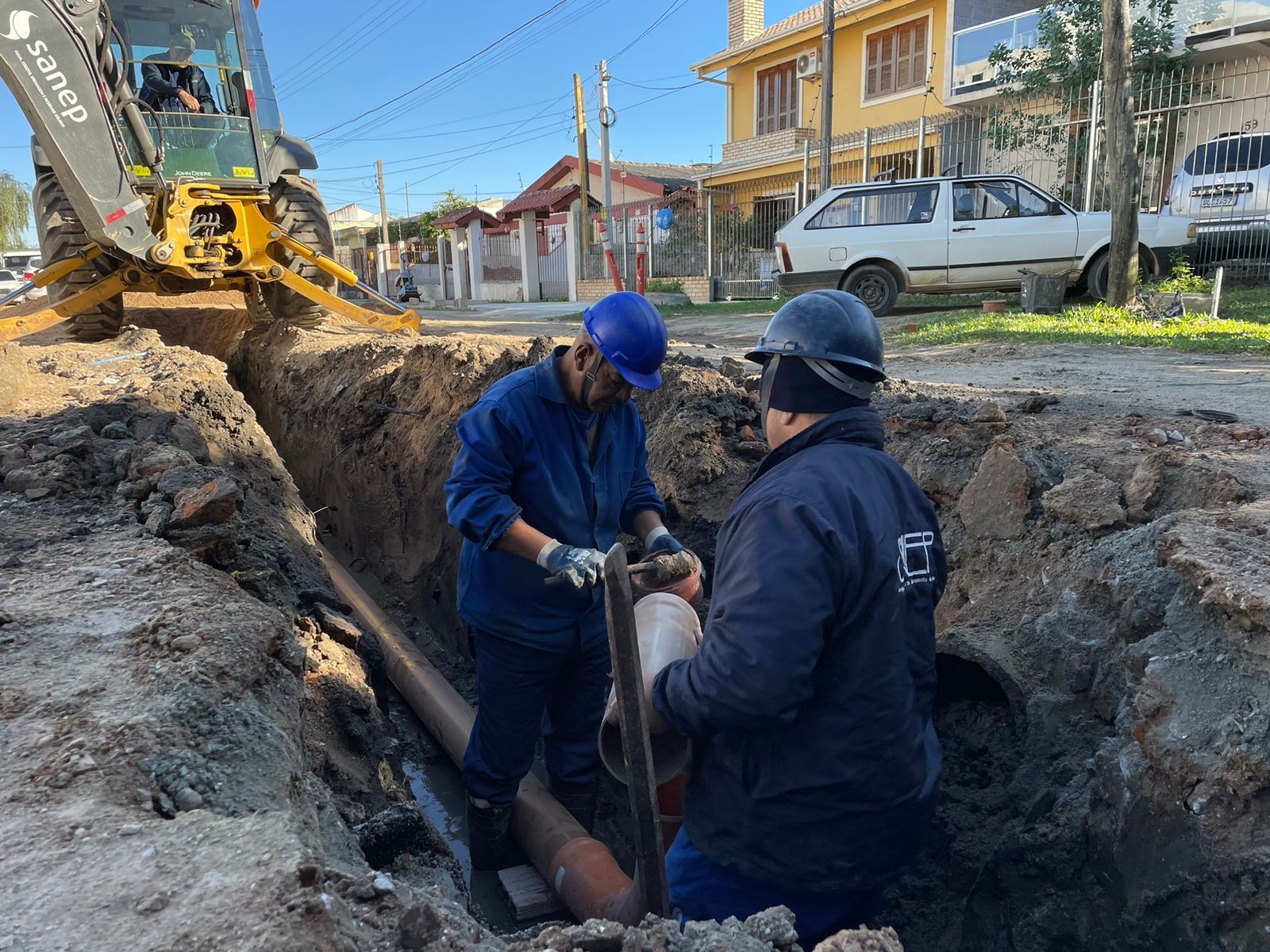 Autarquia realiza obra em cerca de 200 metros da rua Santa Bárbara