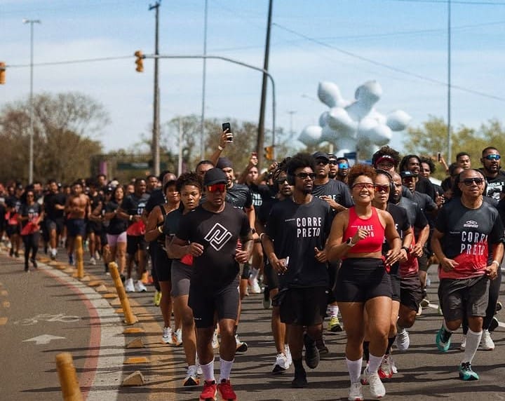 Feiras de rua, roda de samba e atividades físicas acontecem na Praça Coronel Pedro Osório, no Largo do Mercado, na Esplanada e no Centro Histórico