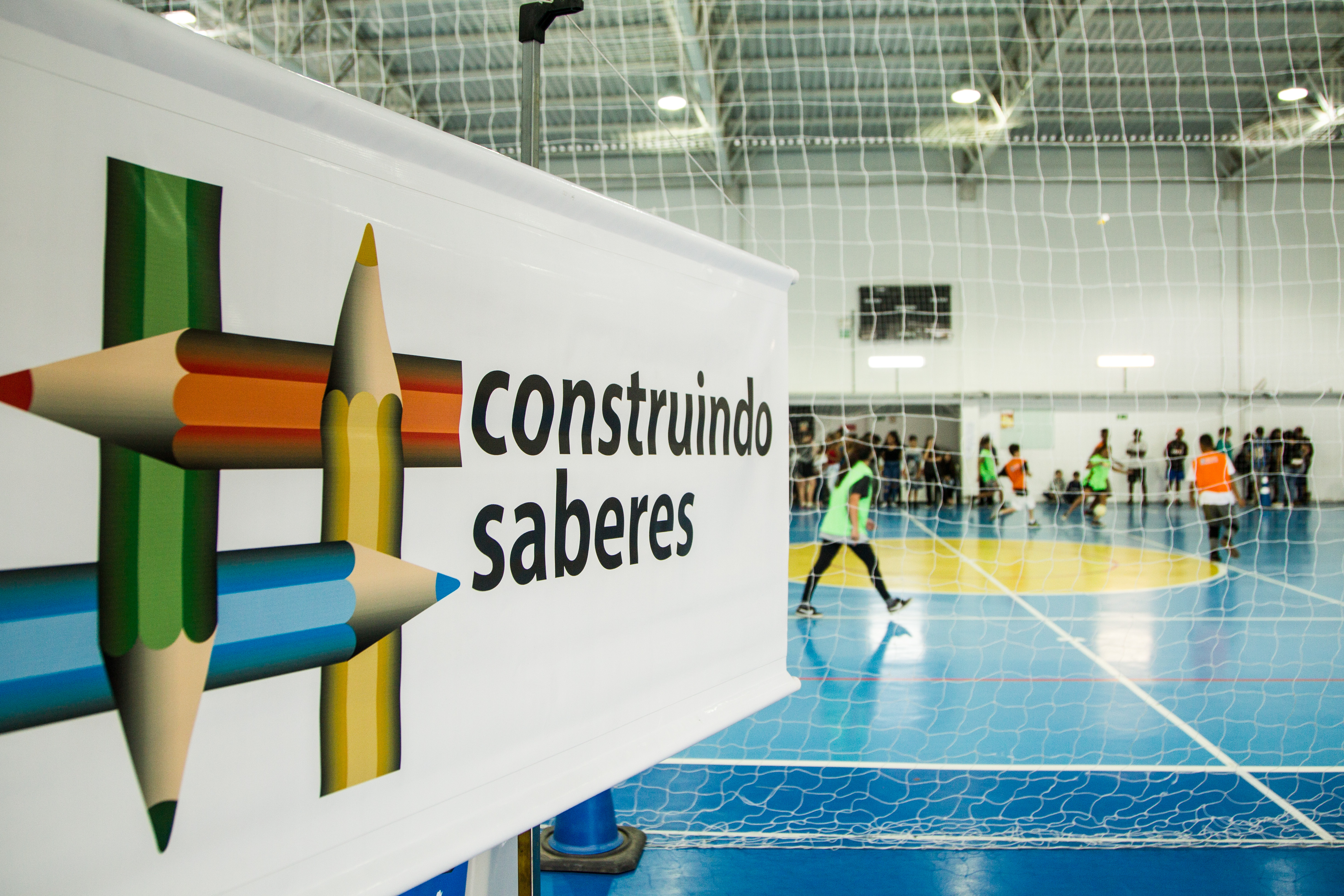 ‘Construindo Saberes’ também busca corrigir a distorção idade/ano e fortalecer o vínculo entre professores e alunos