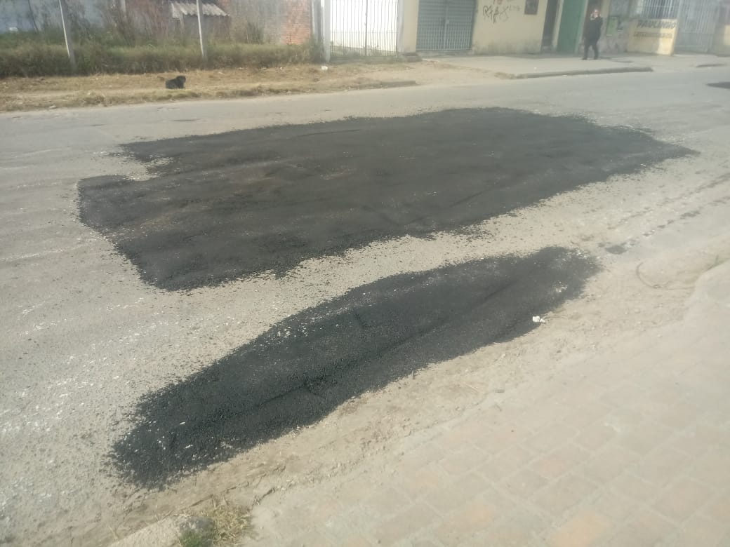 Equipes realizam consertos para eliminar buracos em toda a extensão da pavimentação asfáltica