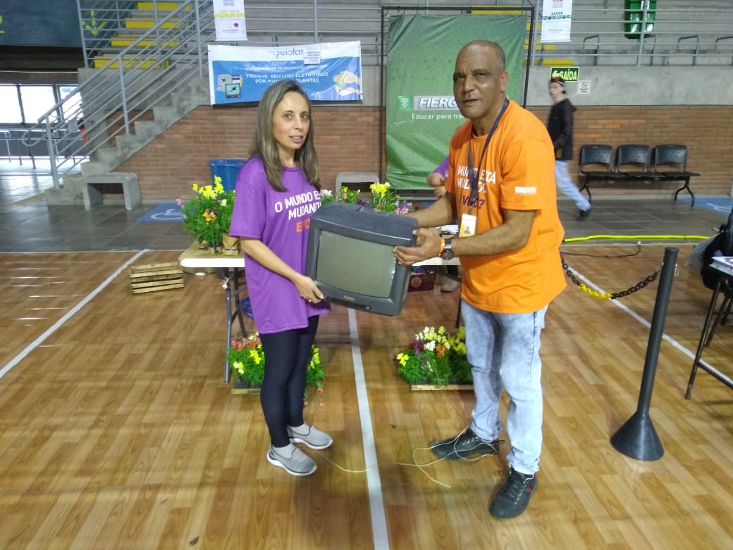 Secretaria de Qualidade Ambiental integrou o evento e fez a destinação correta dos resíduos