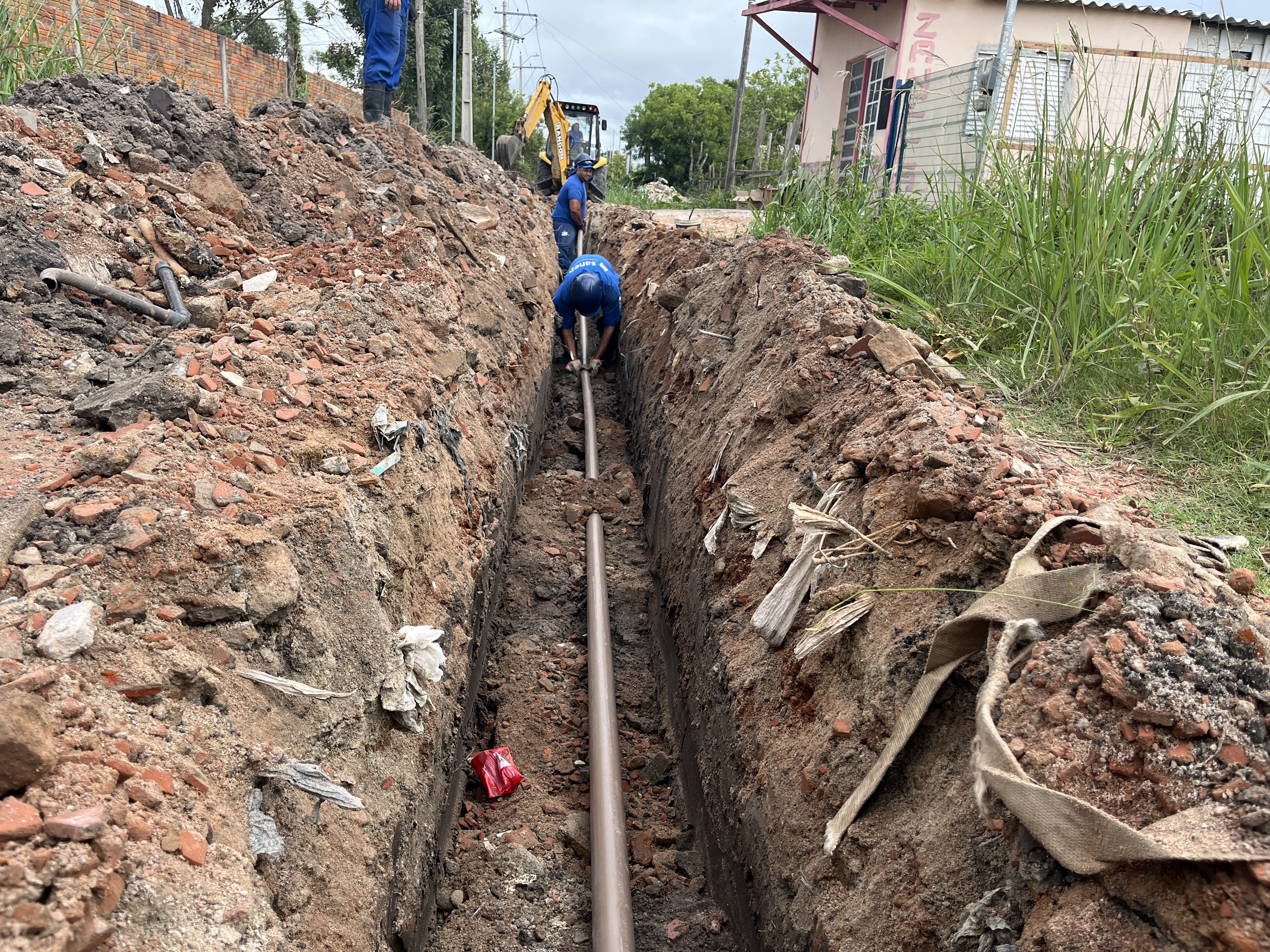 Extensão da tubulação em trecho de aproximadamente dois quilômetros possibilitará a regularização do abastecimento na região