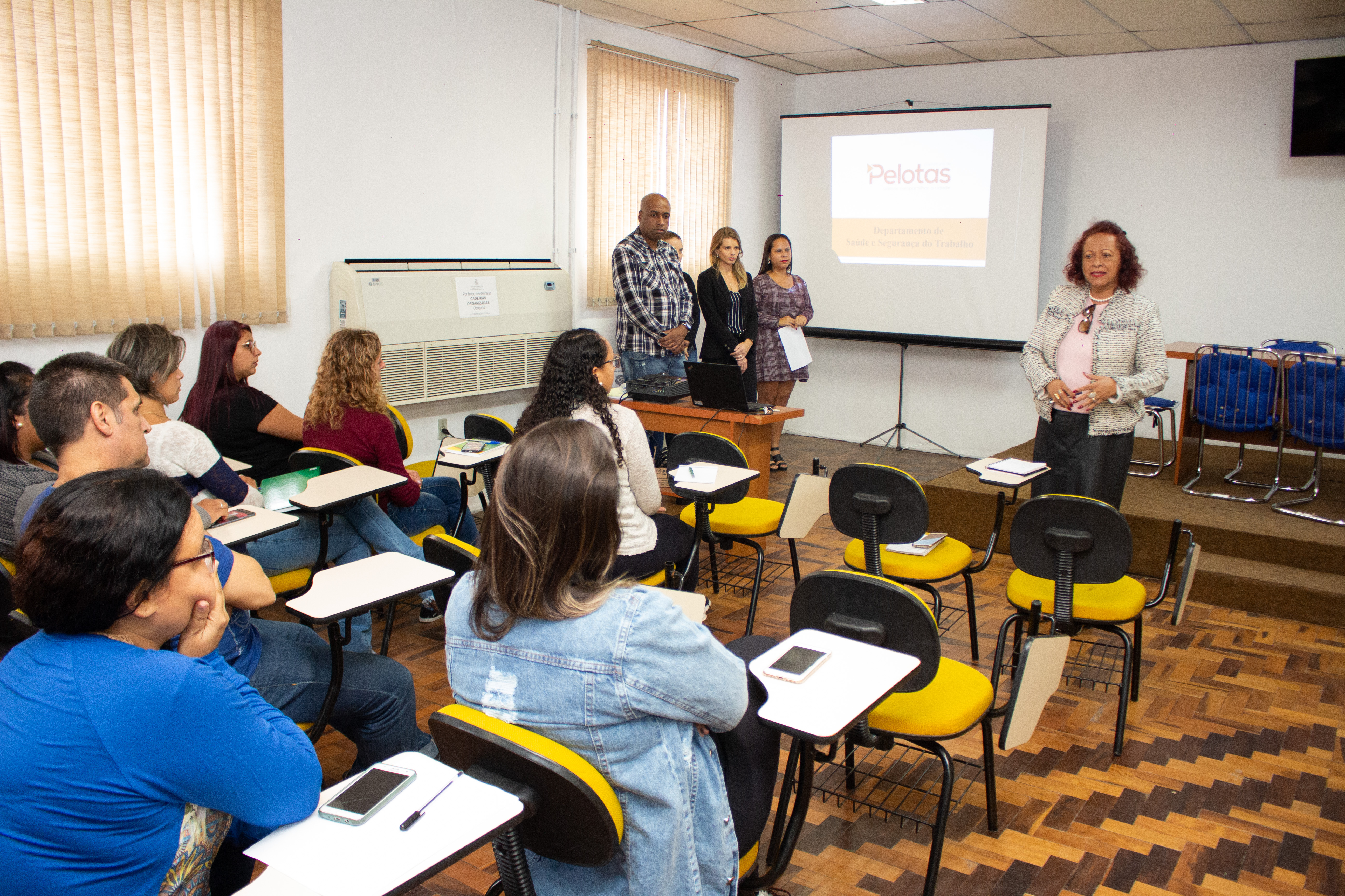 Equipe da Sarh prepara os multiplicadores para implementar o projeto que busca qualidade para aumentar a produtividade e que deve ser referência para os demais setores da Prefeitura