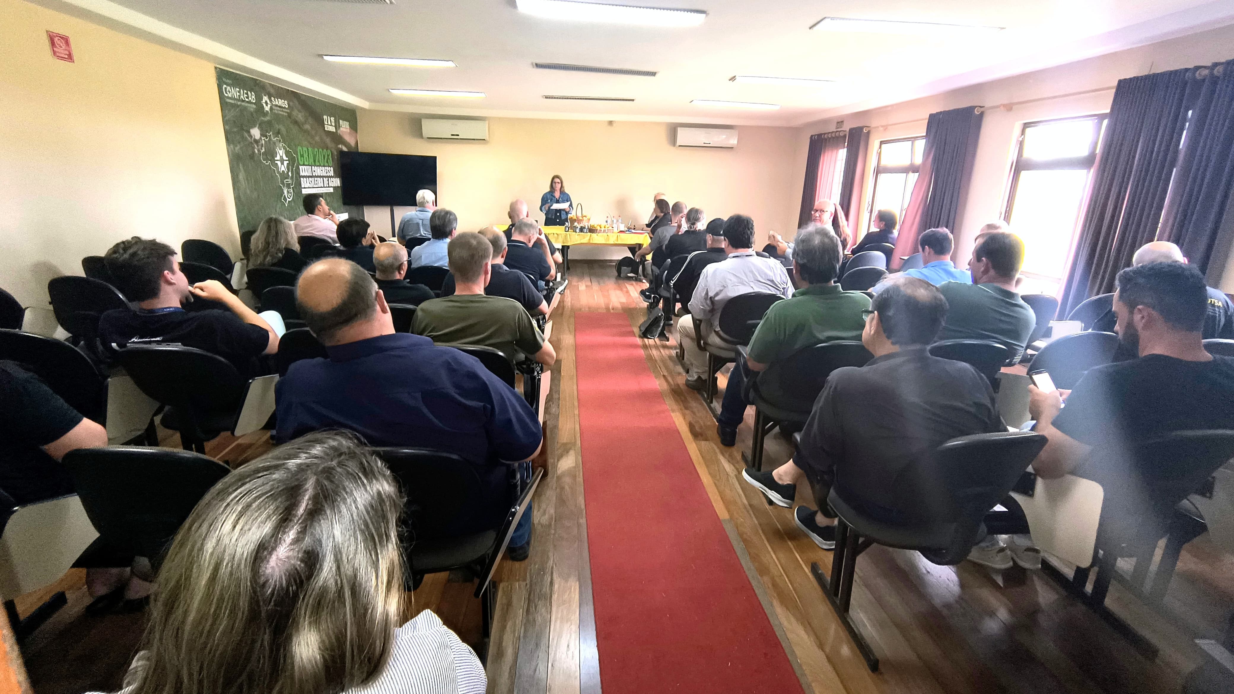 Município submete relatório sobre captação de recursos ao Conselho Municipal de Desenvolvimento Rural