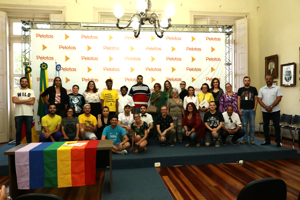 No domingo (24) ocorre a Parada da Diversidade no Mercado Central