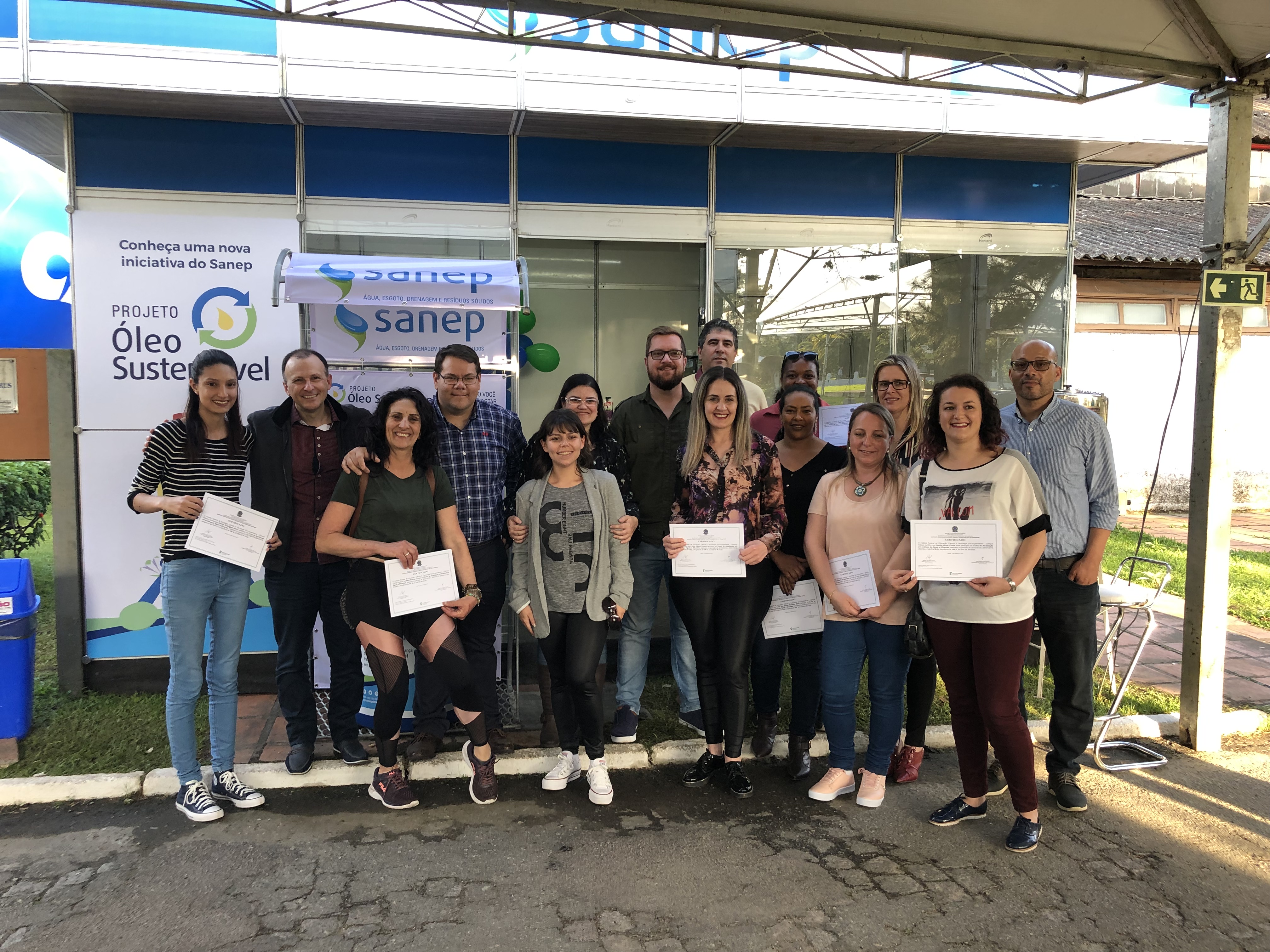 Técnicos em Química receberam certificados de participação em curso exigido pelo Vigiáguas