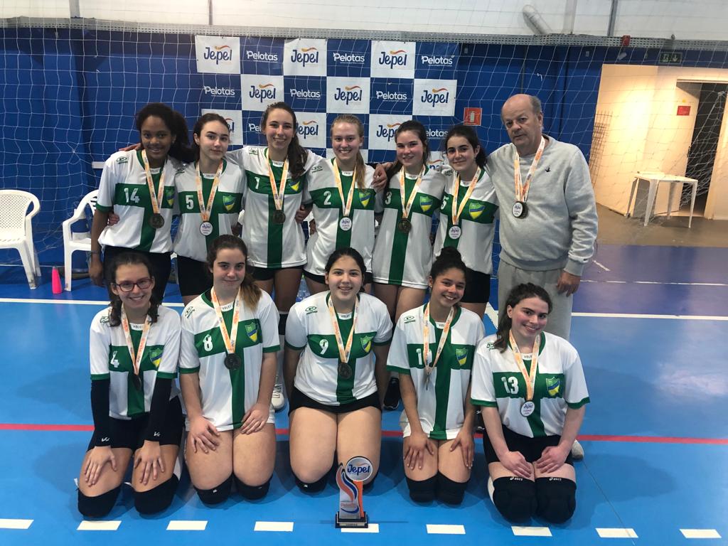 Colégio Pelotense sagrou-se campeão do vôlei feminino juvenil no grupo A dos Jogos Escolares de Pelotas