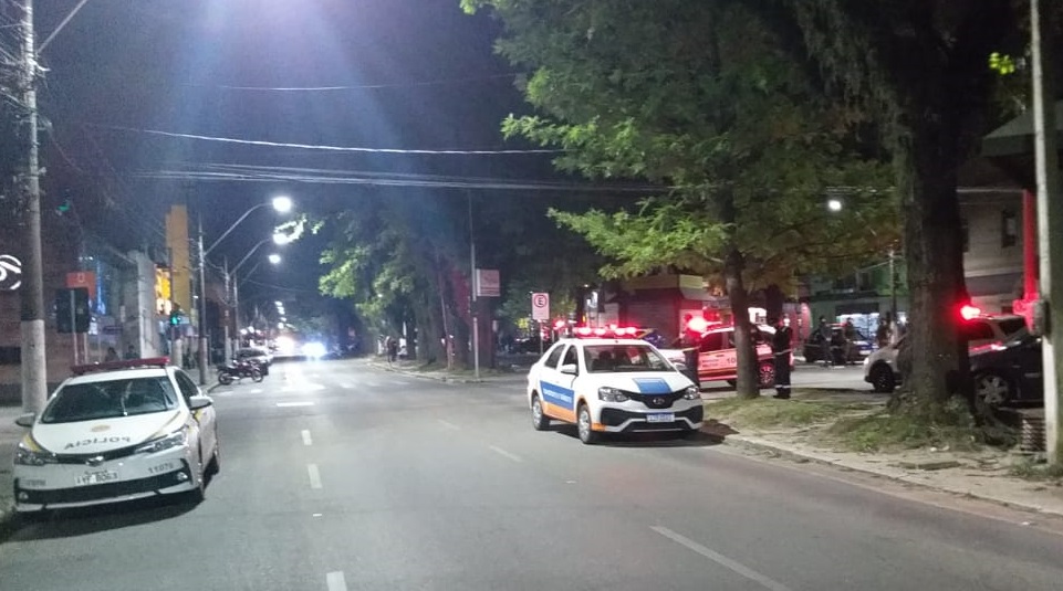 Durante o fim de semana, os agentes de segurança e fiscalização de Pelotas realizaram cerca de 50 abordagens e atenderam chamados da população