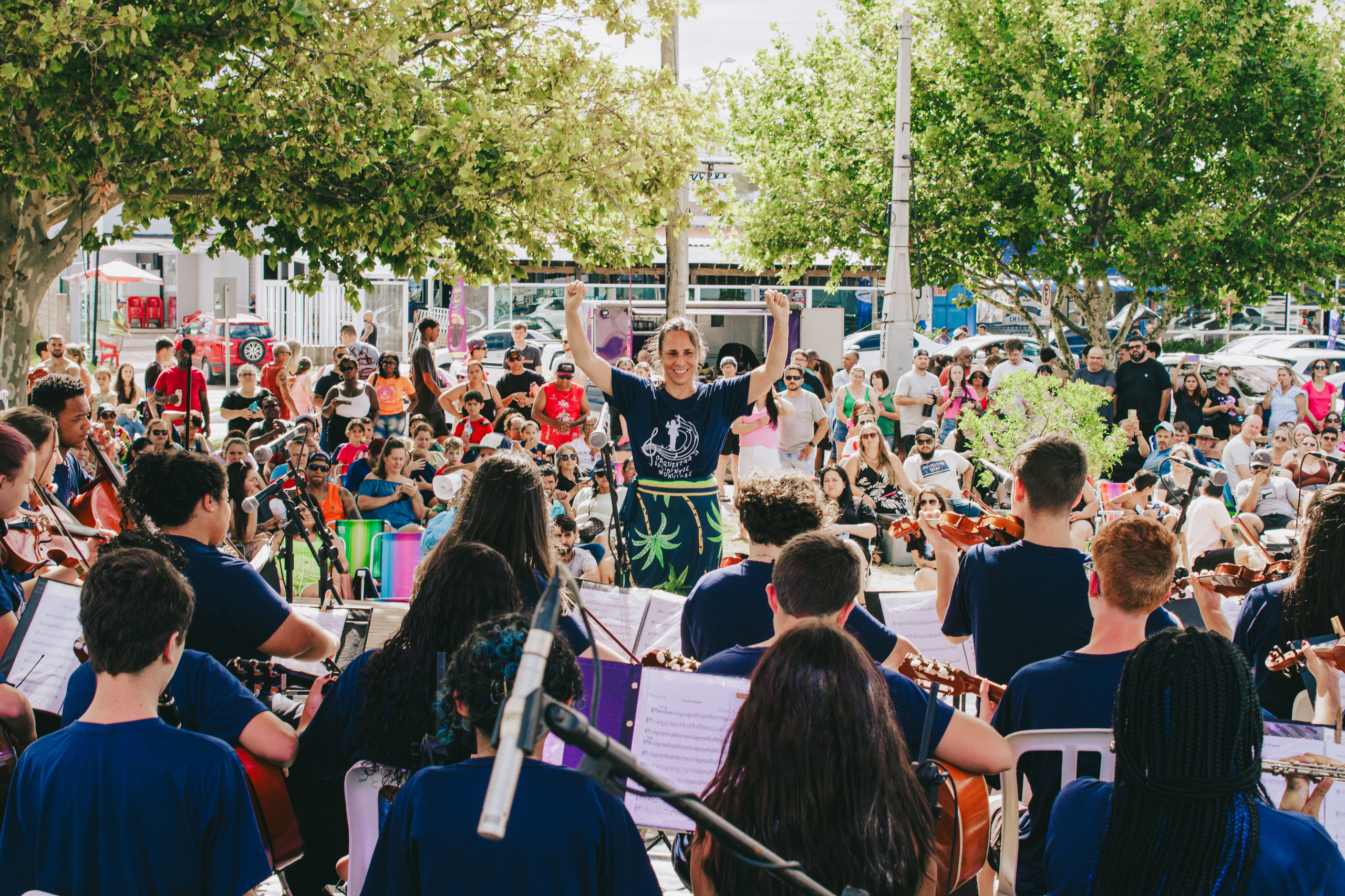 Interessados em integrar a Orquestra podem se inscrever até sexta informando-se na secretaria de sua escola. Há poucas vagas disponíveis