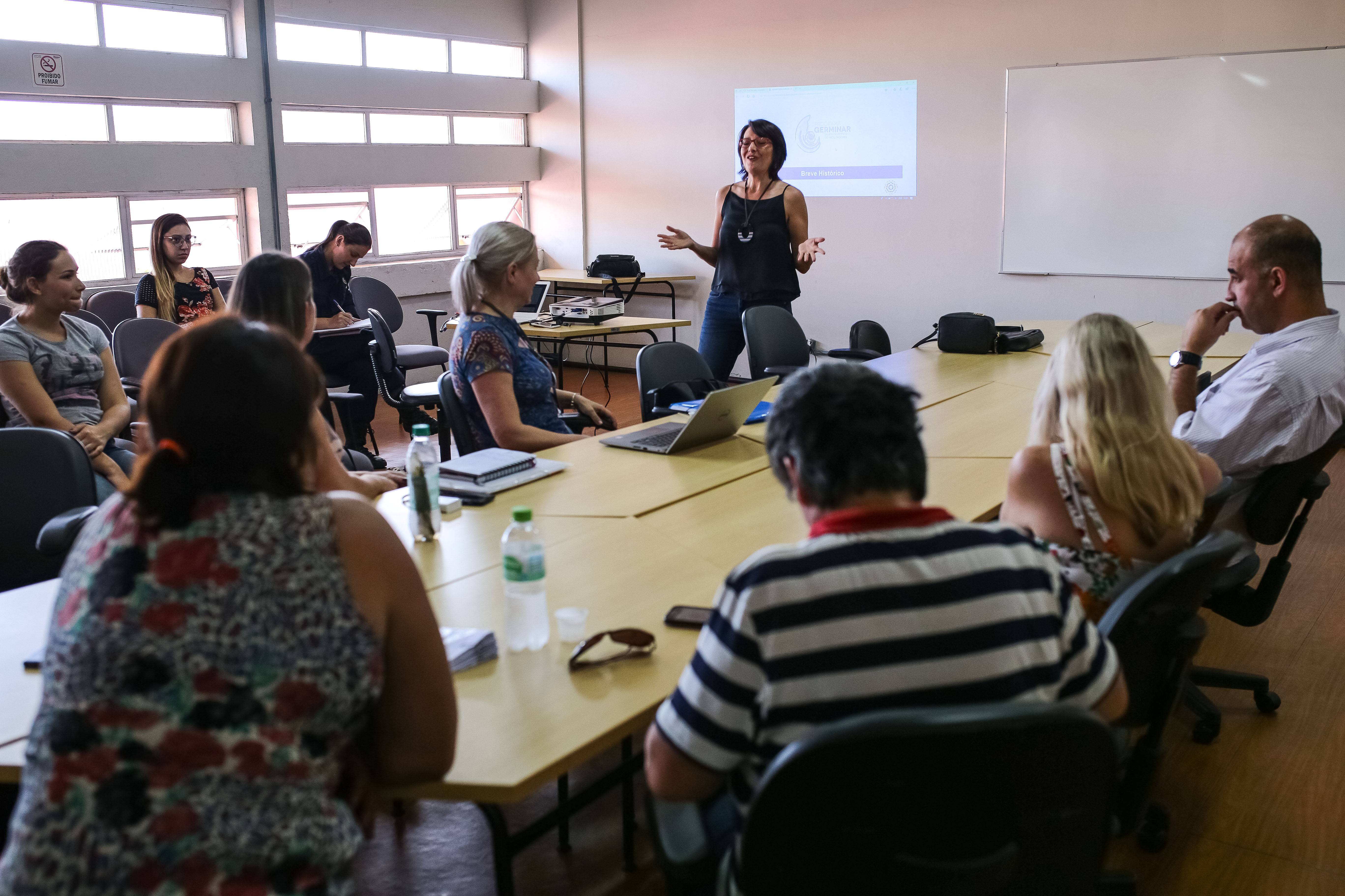 Formação de lideranças sociais, por meio do Programa Germinar, também pautou encontro
